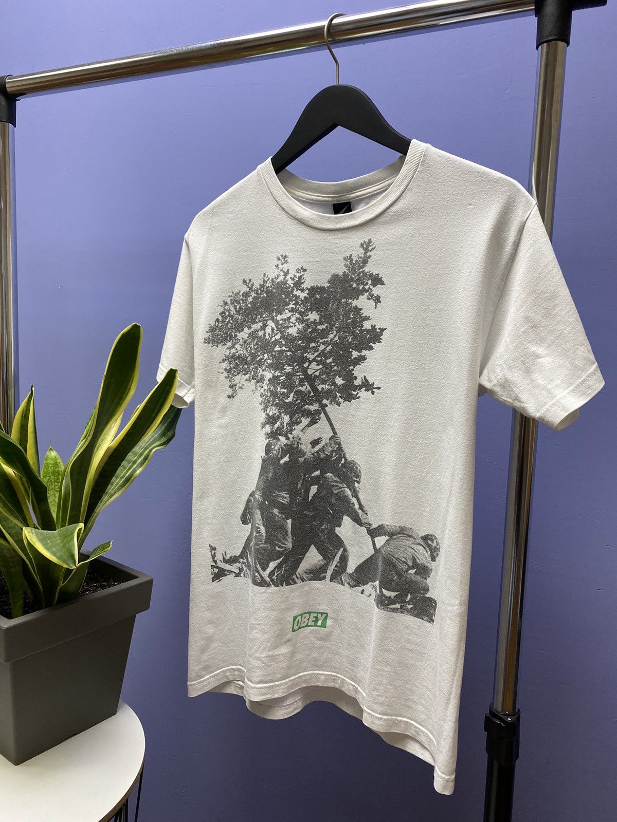 Obey Obey Rising The Tree On Iwo Jima T Shirt Size US M / EU 48-50 / 2 - 2 Thumbnail