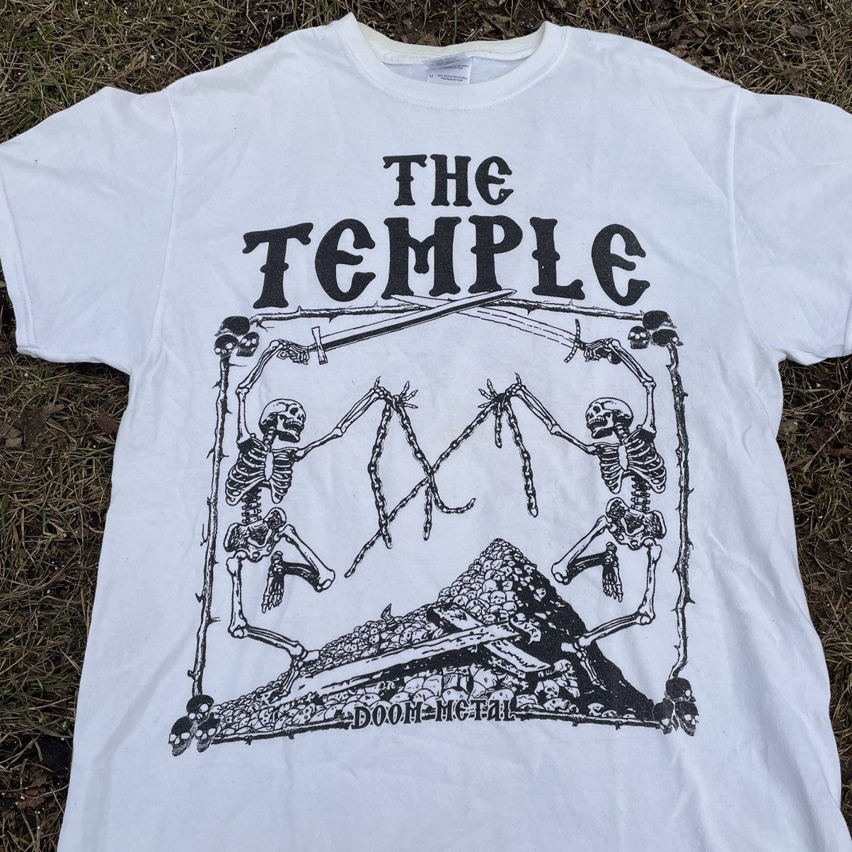 Vintage Vintage 90s Tee 90s 666 Skulls Sexy Vamp Dead L Size US L / EU 52-54 / 3 - 4 Thumbnail