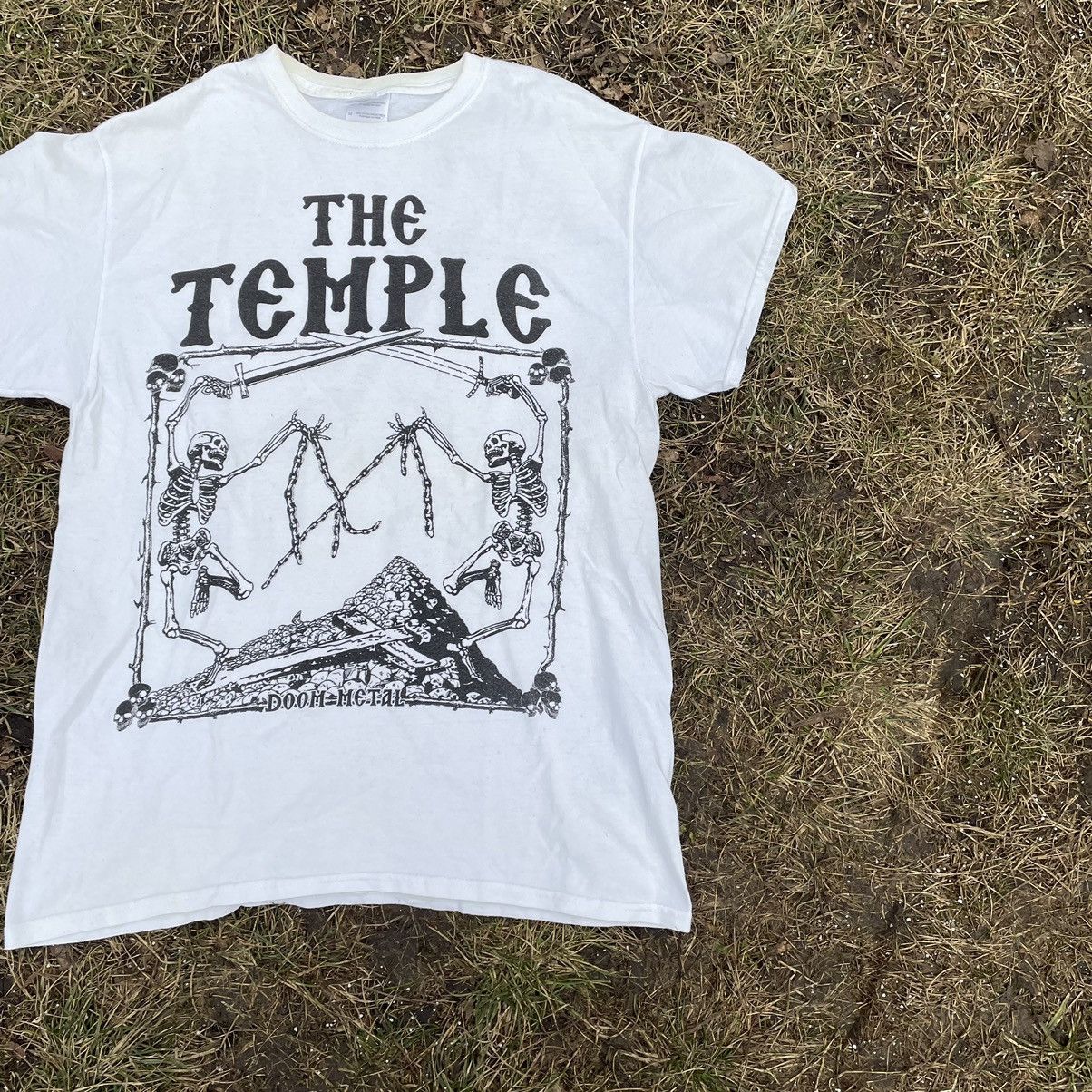 Vintage Vintage 90s Tee 90s 666 Skulls Sexy Vamp Dead L Size US L / EU 52-54 / 3 - 3 Thumbnail