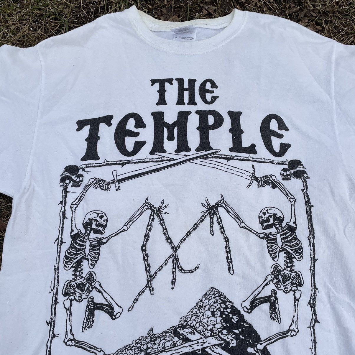 Vintage Vintage 90s Tee 90s 666 Skulls Sexy Vamp Dead L Size US L / EU 52-54 / 3 - 5 Thumbnail