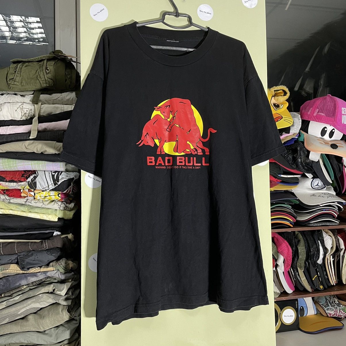 Vintage Vintage Y2K Bad Bull Graphic Tee Sun Faded Black Skate XXL Size US XXL / EU 58 / 5 - 1 Thumbnail