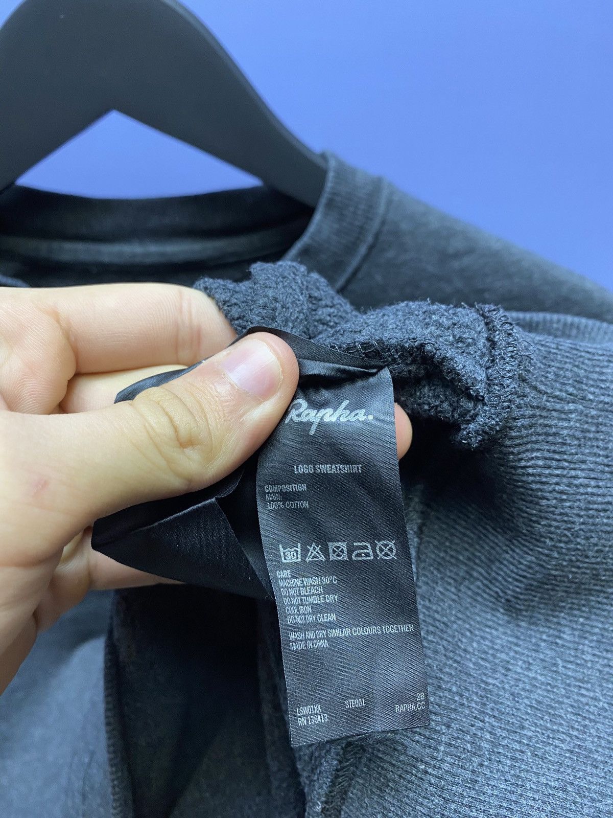 Other Rapha Box Logo Crew Neck Sweatshirt Men’s M Grey Pullover Size US M / EU 48-50 / 2 - 13 Thumbnail