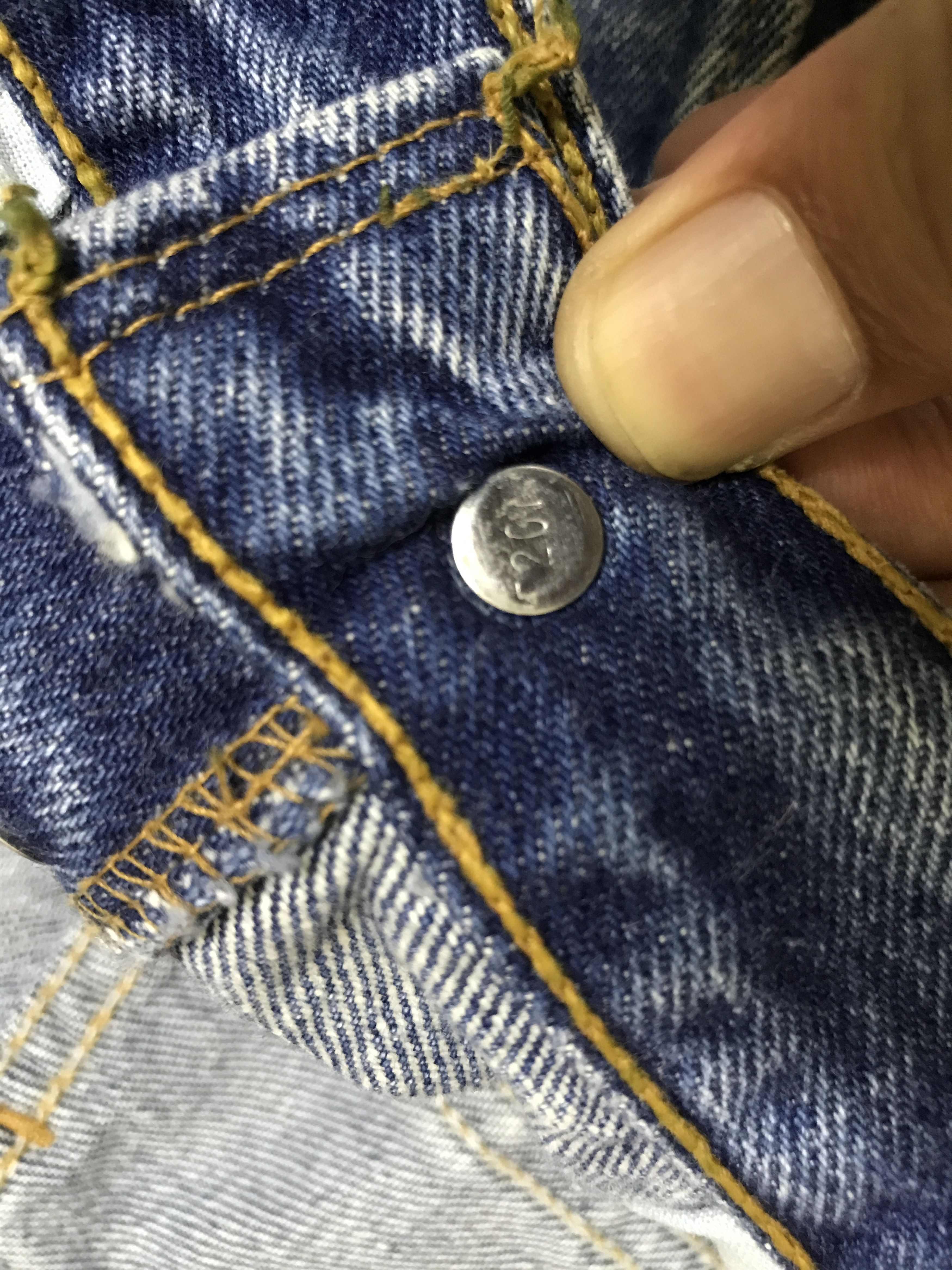 Levi's VL177-Vintage Levis 501 Medium Wash Jeans Size US 32 / EU 48 - 6 Thumbnail