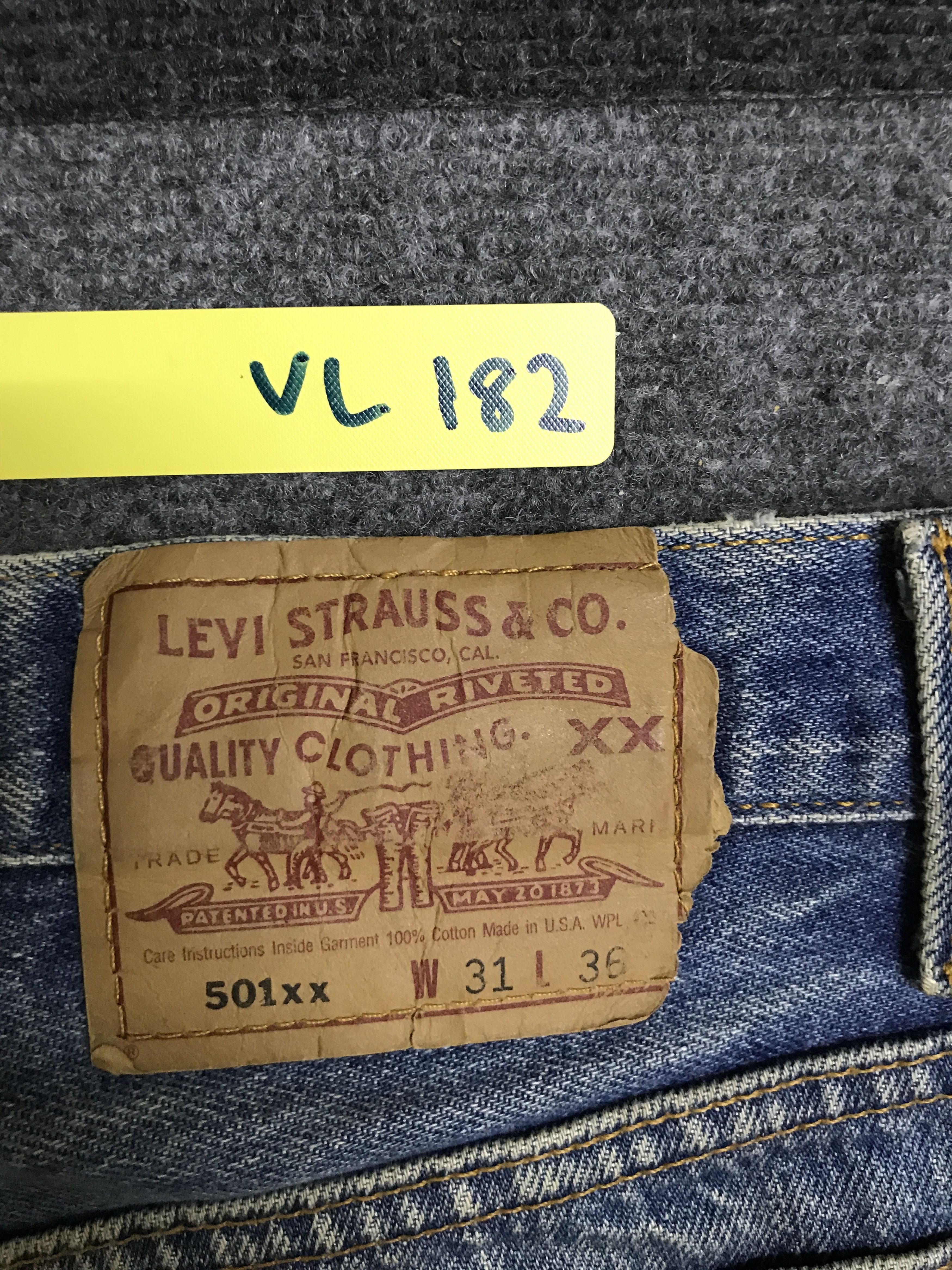 Levi's VL182-Vintage Levis 501xx Blue Wash Jeans Size US 30 / EU 46 - 14 Thumbnail