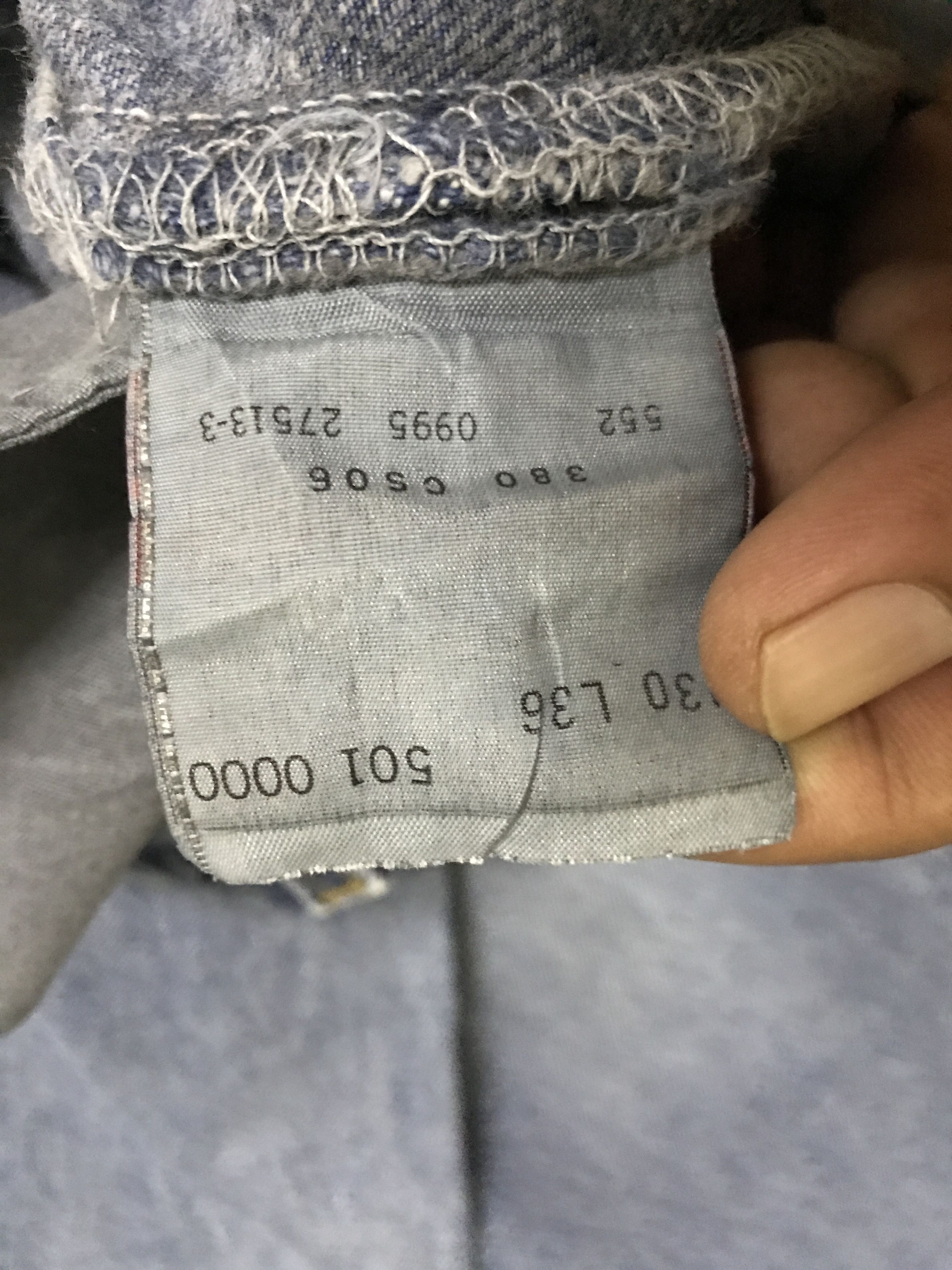 Levi's VLEV110 Vintage Rare Levis 501 "USED LOOK' Jeans Size US 27 - 16 Thumbnail