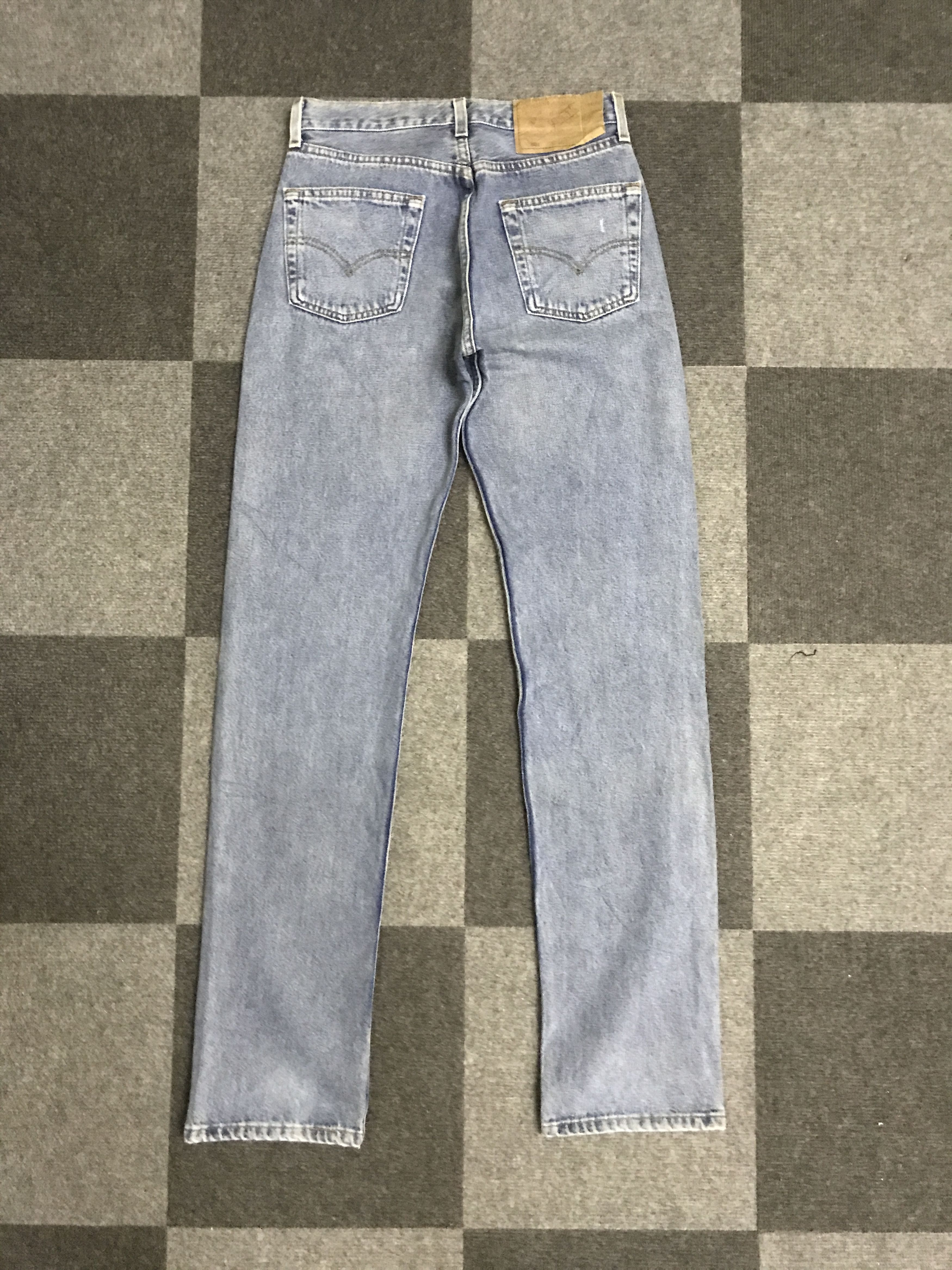 Levi's VLEV110 Vintage Rare Levis 501 "USED LOOK' Jeans Size US 27 - 7 Thumbnail