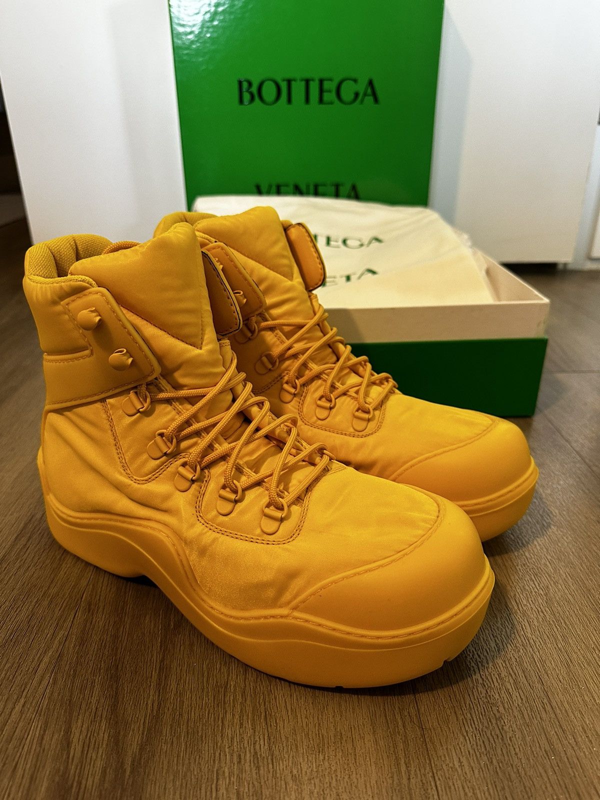 Bottega Veneta Puddle bomber boots in Egg Yolk Size US 11 / IT 41 - 1 Thumbnail