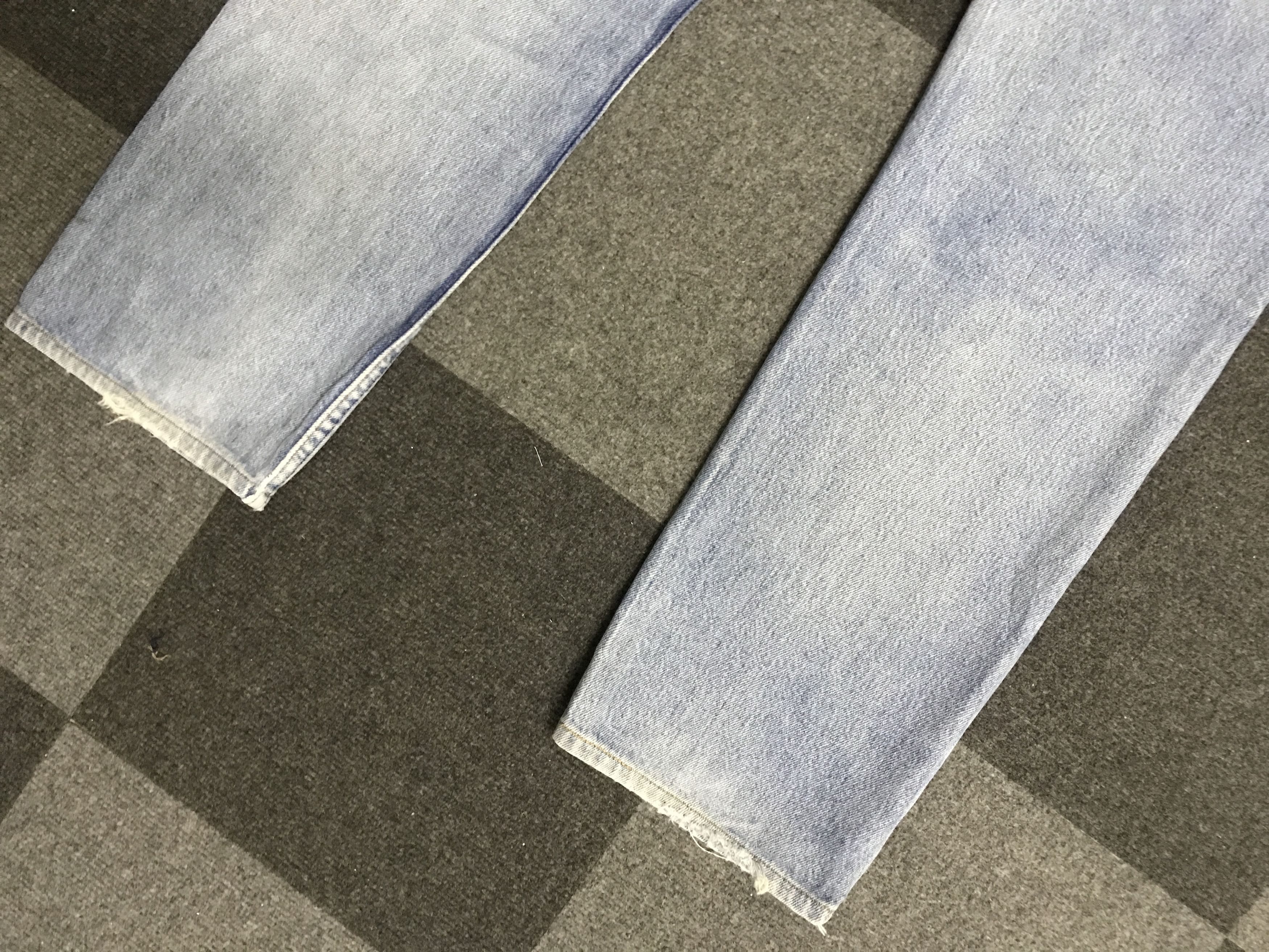 Levi's × Vintage VL151- Vintage Levis 501 Light Wash Distressed Jeans Size US 29 - 12 Thumbnail