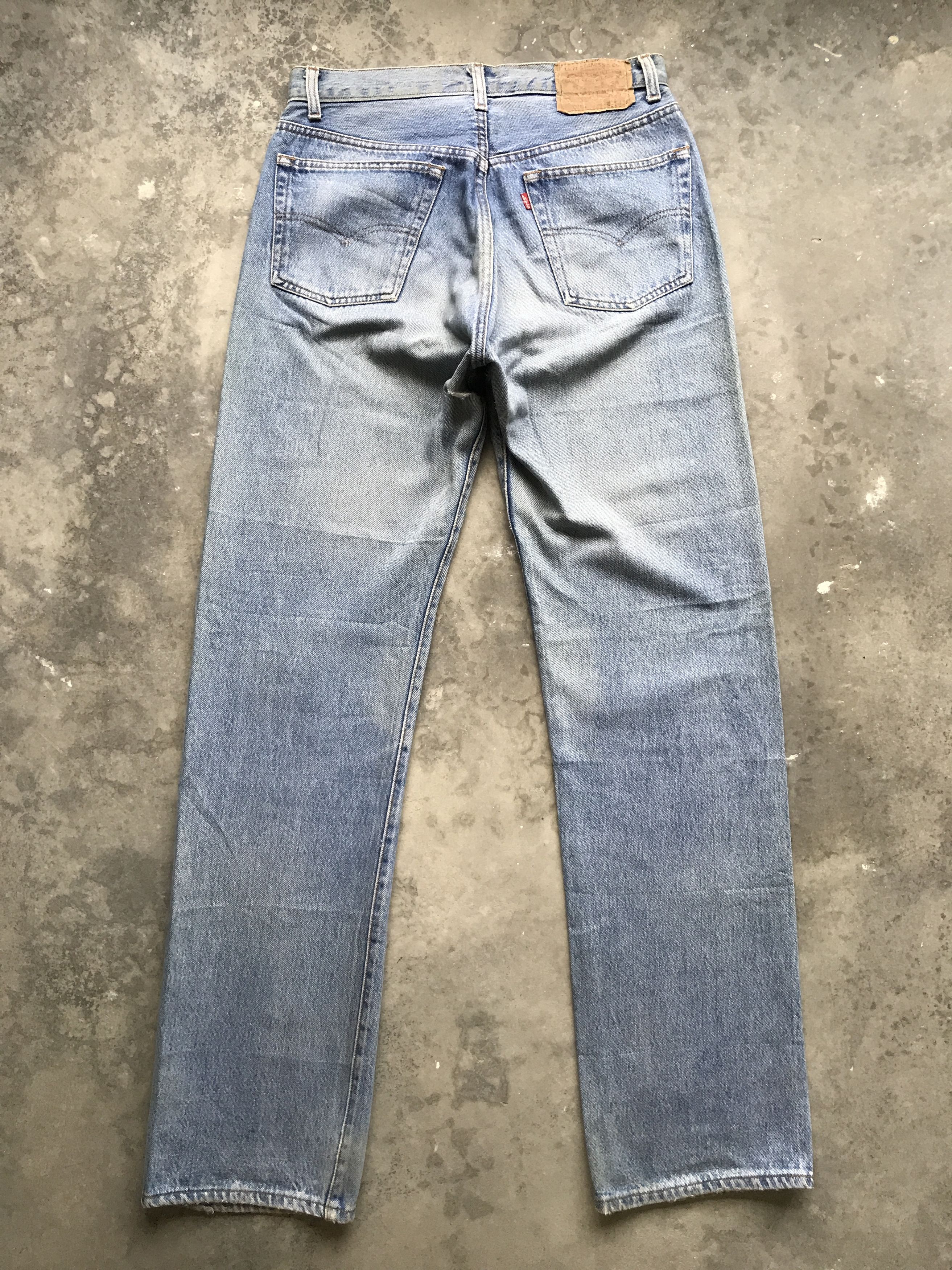 Levi's VLEV16 - Vintage 90s Levis 501 Distressed Denim USA Made Size US 29 - 7 Thumbnail