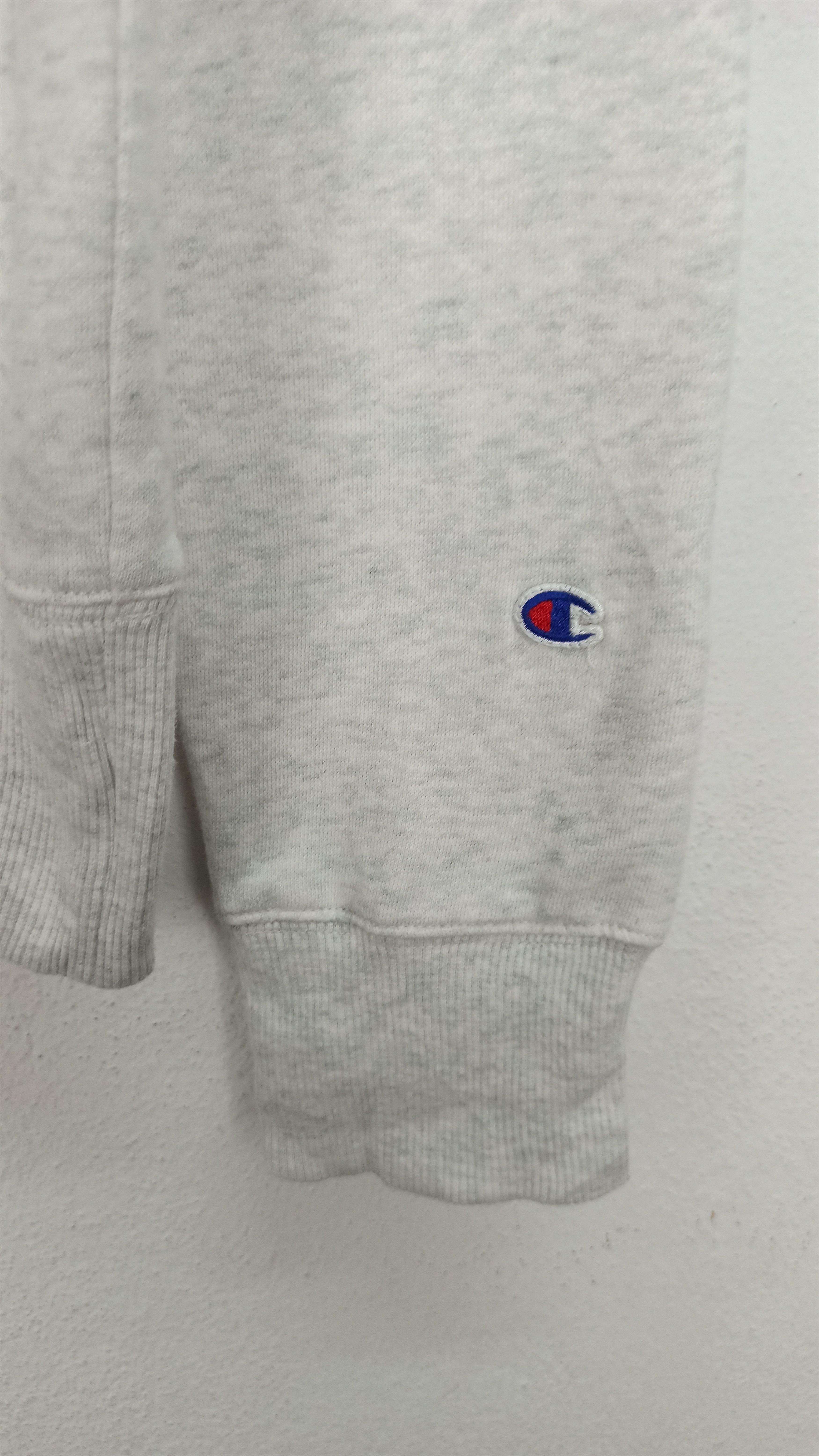 Champion Vintage Champion Crewneck for Women Big Logo Spell Out Size ONE SIZE - 4 Thumbnail