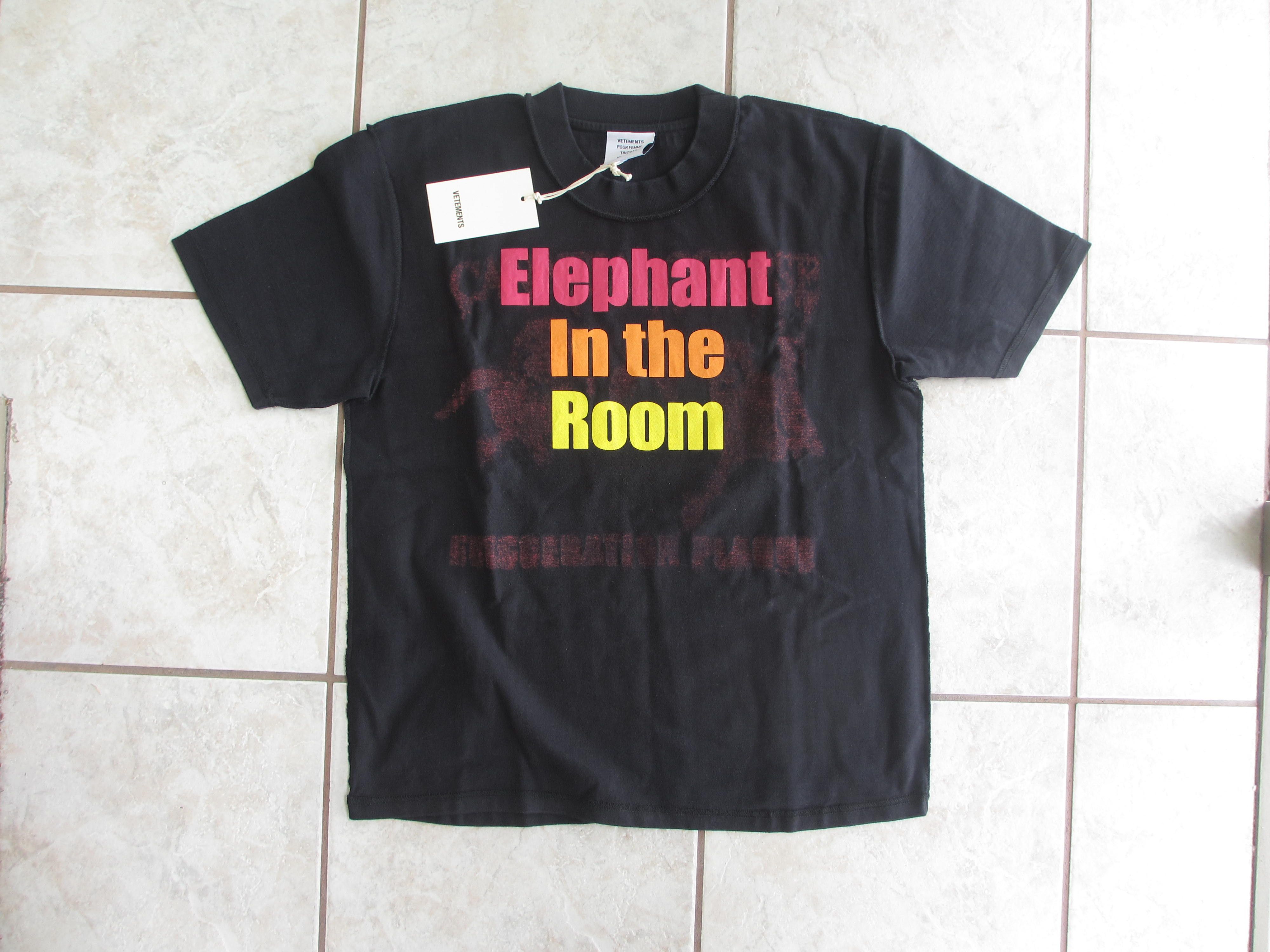 Vetements Vetements “Elephant In The Room” Tee T-shirt | Grailed