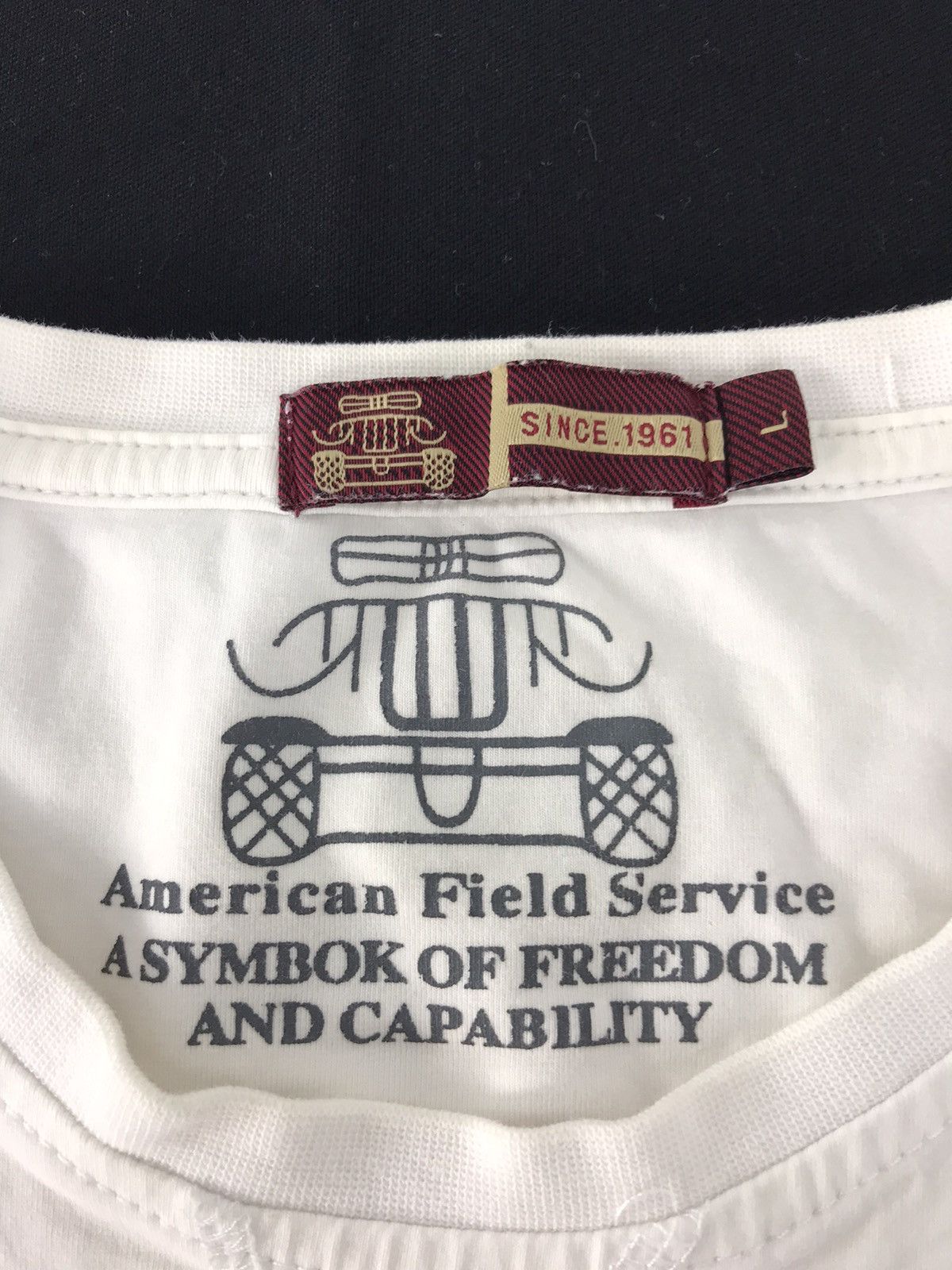 Japanese Brand × Vintage American Field Service Asymbok Of Freedom AFS Jeep K118j Size US M / EU 48-50 / 2 - 7 Thumbnail