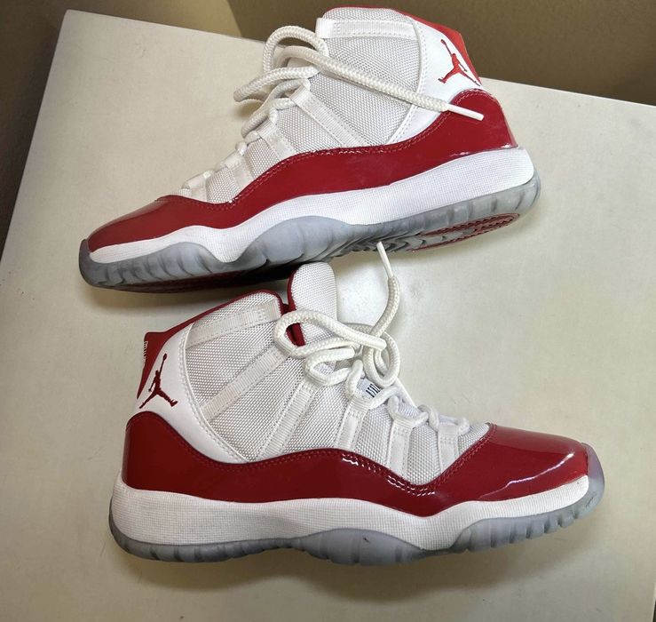 Jordan Brand GS Cherry 11s | Grailed