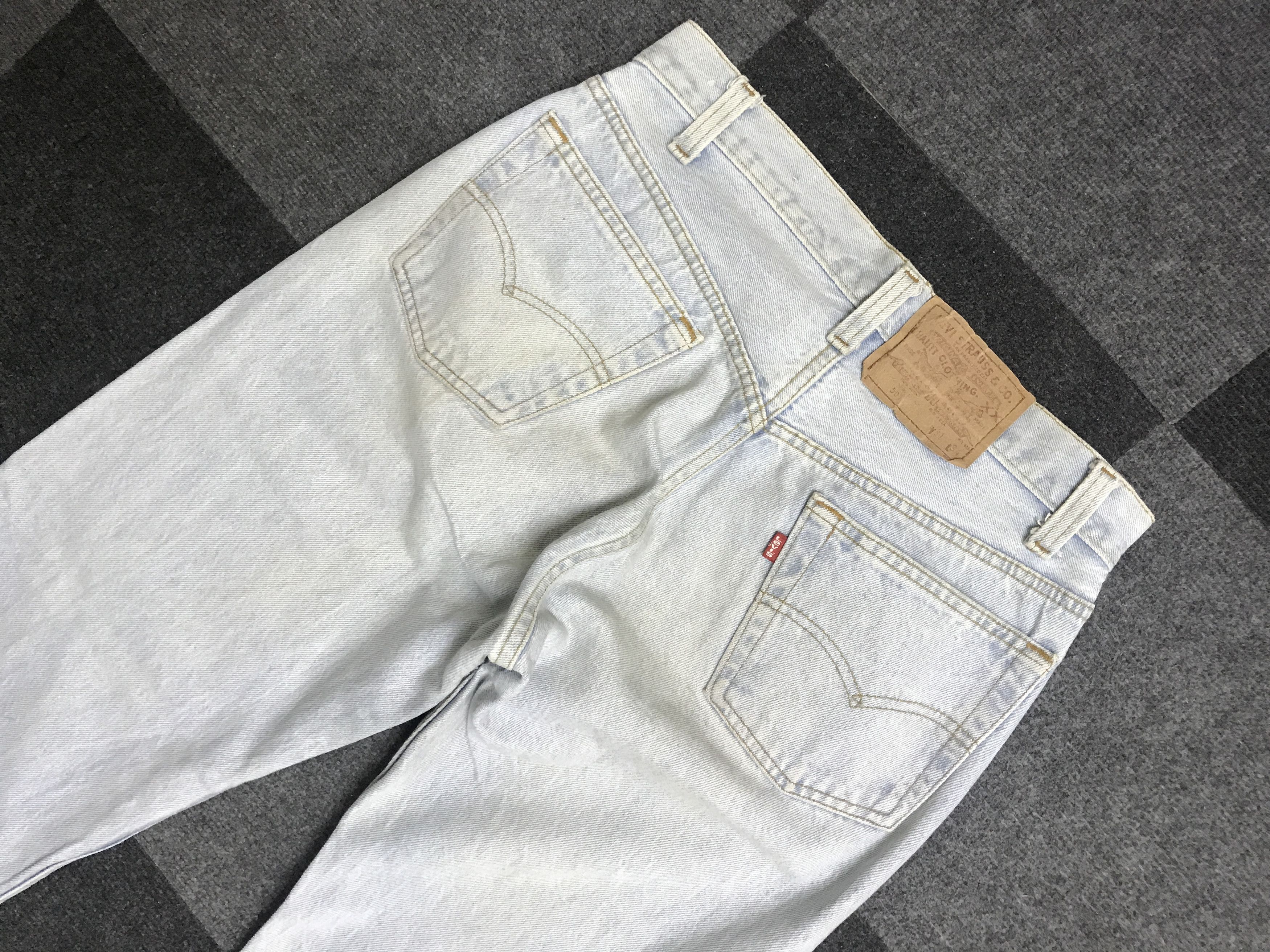 Levi's VL163- Vintage Levis 501 Light Wash Jeans Size US 29 - 8 Thumbnail