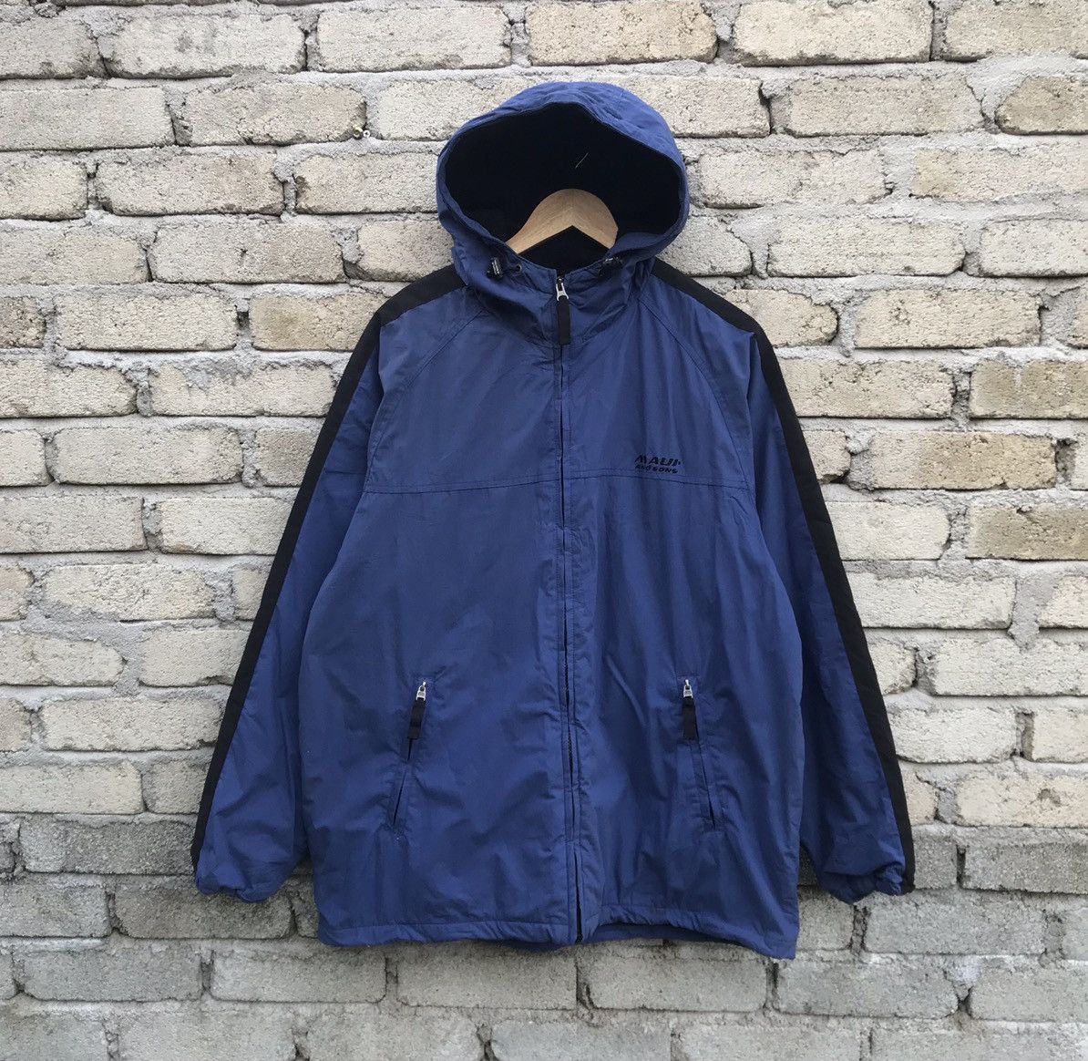 Maui and Sons Vintage 90s Maui & sons hoodie jacket fleece lining Size US L / EU 52-54 / 3 - 1 Thumbnail