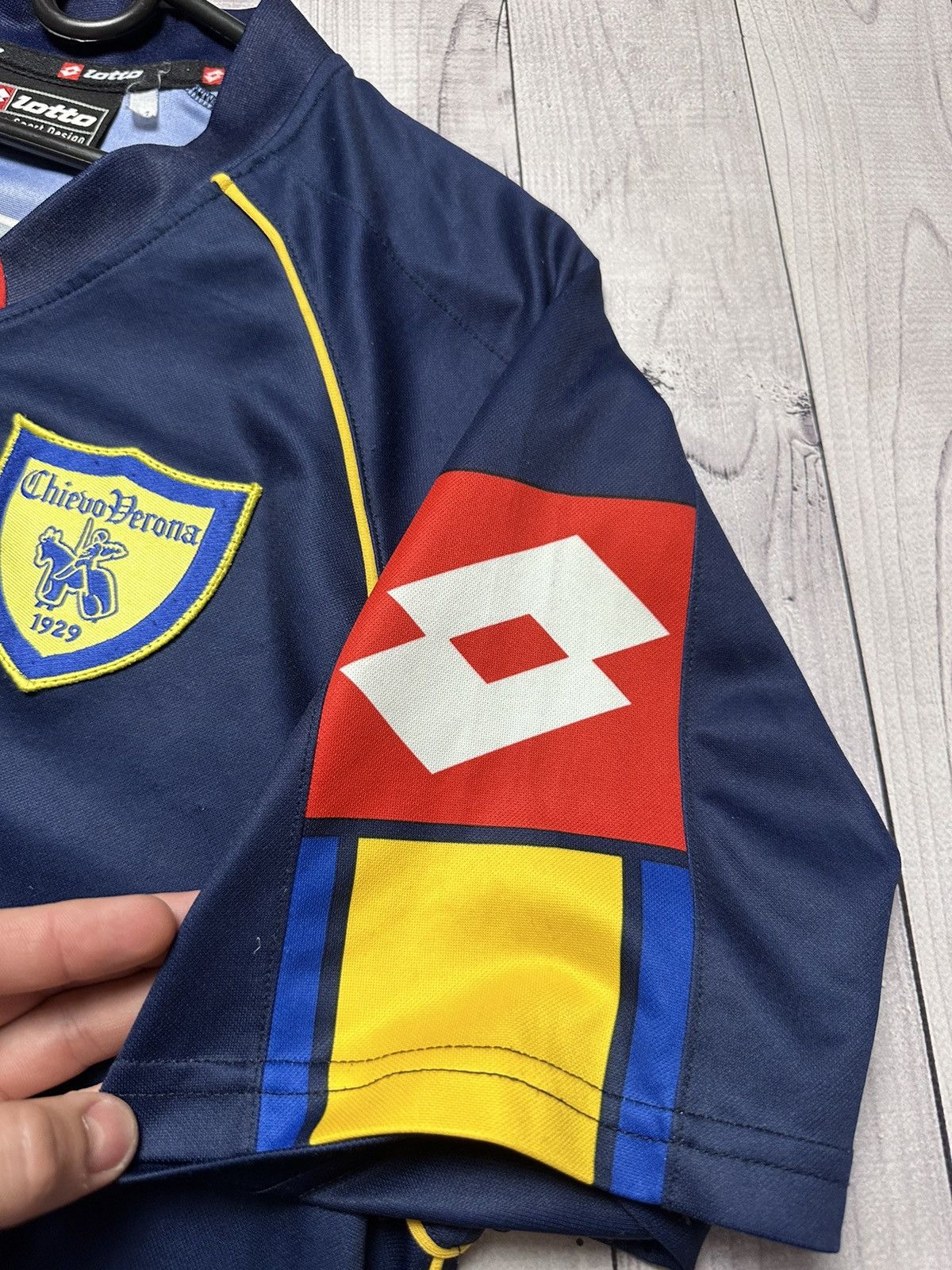 Lotto Sport × Vintage Vintage Chievo Verona soccer jersey lotto rare size M Size US M / EU 48-50 / 2 - 3 Thumbnail