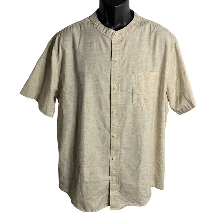 Chemise noire avec détails noirs et boutons dorés femme - Loïcia