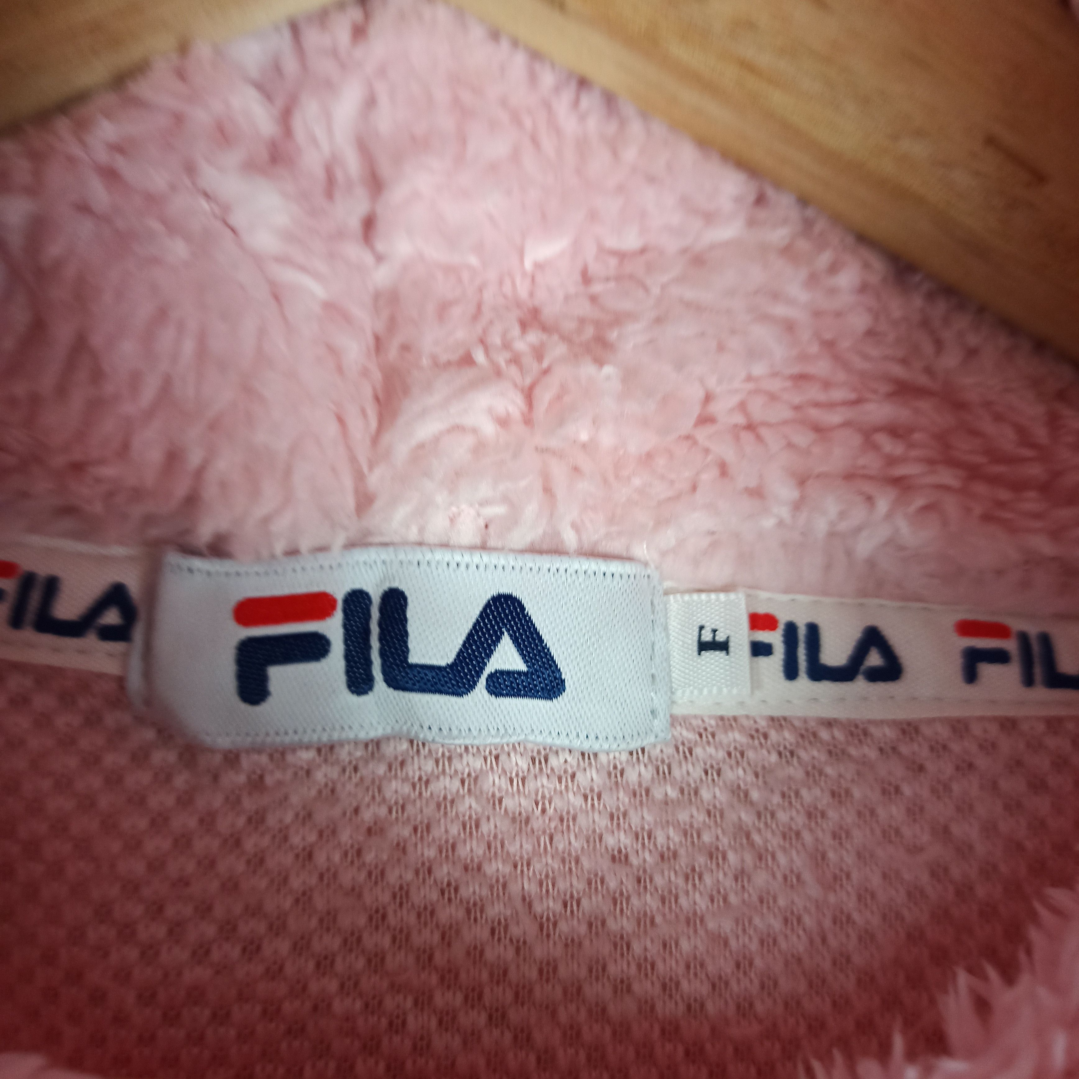 Fila Rare🔥 Fila Hoodie Sweatshirt Fleece Fur for Ladies Size ONE SIZE - 6 Thumbnail