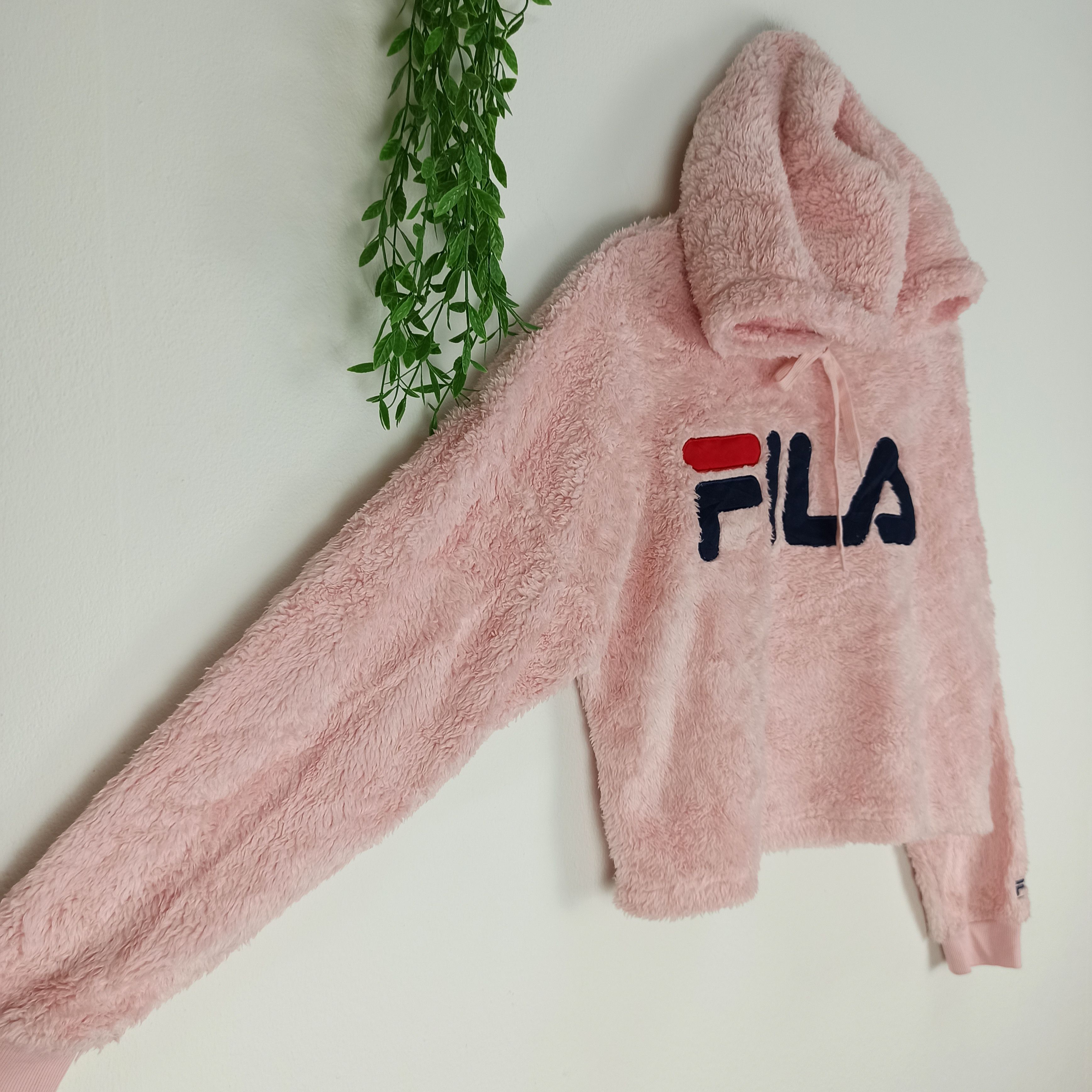 Fila Rare🔥 Fila Hoodie Sweatshirt Fleece Fur for Ladies Size ONE SIZE - 3 Thumbnail