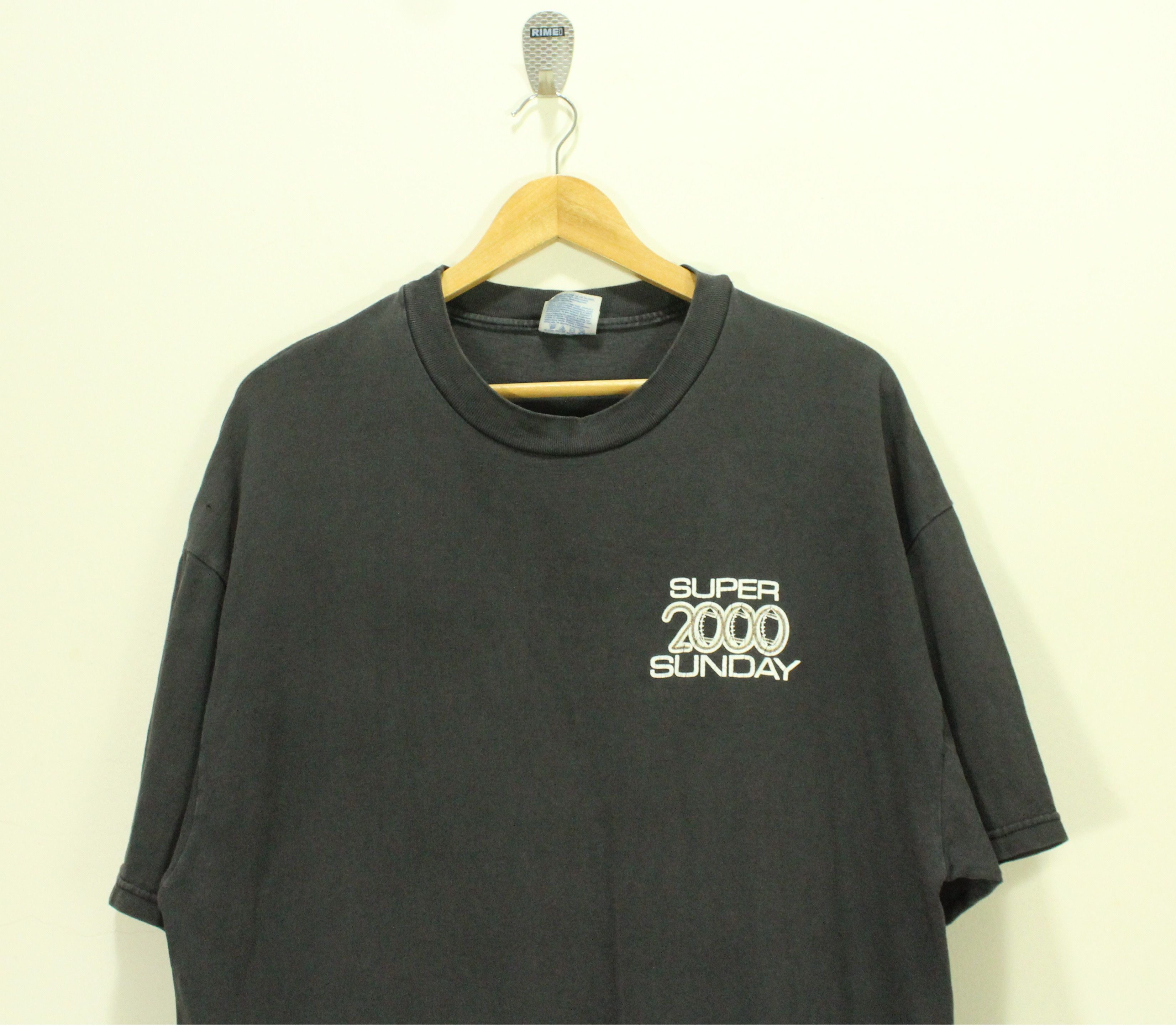 NFL × Vintage Faded Black Distressed Vintage SUPER SUNDAY T Shirt Size US XL / EU 56 / 4 - 5 Thumbnail