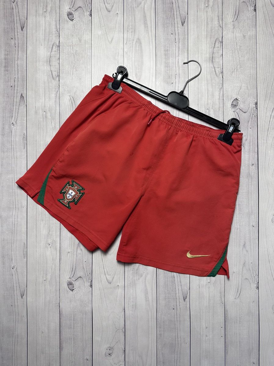 Nike × Vintage Vintage Nike Portugal soccer shorts size S logo Size US 30 / EU 46 - 1 Thumbnail