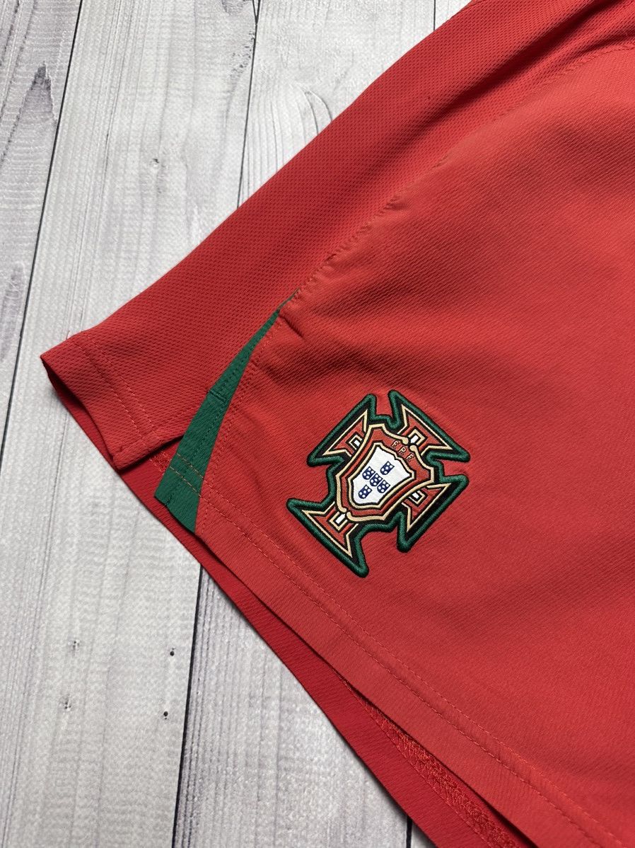 Nike × Vintage Vintage Nike Portugal soccer shorts size S logo Size US 30 / EU 46 - 3 Thumbnail