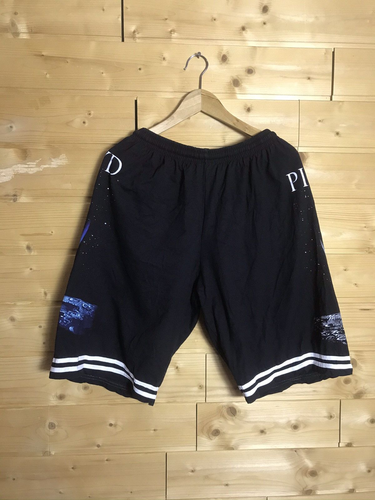 Vintage Very Rare Vintage Pink Floyd shorts Size US 34 / EU 50 - 9 Thumbnail