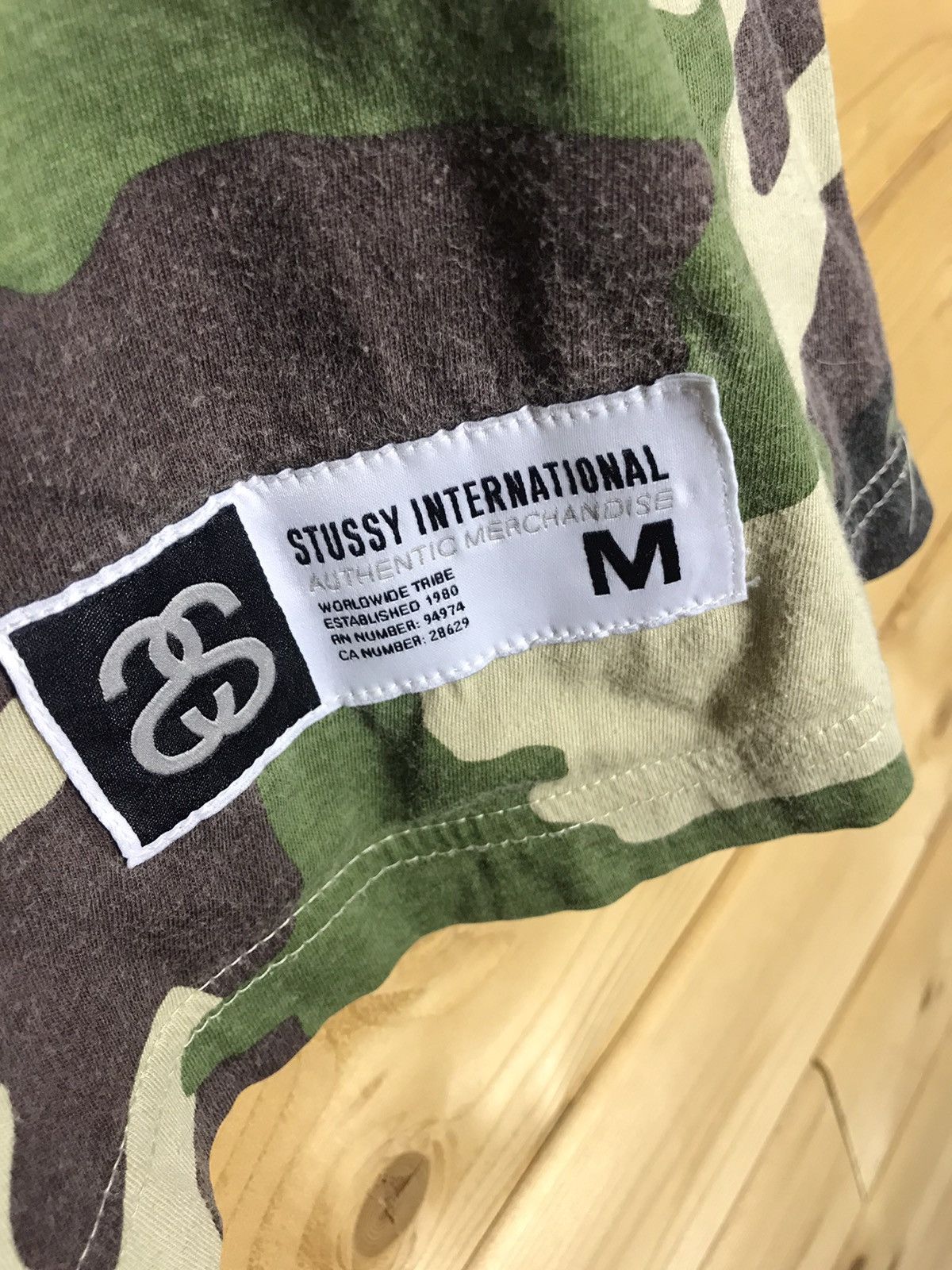 Stussy Stussy big logo 3/4 half sleeve camo shirt Size US S / EU 44-46 / 1 - 6 Thumbnail