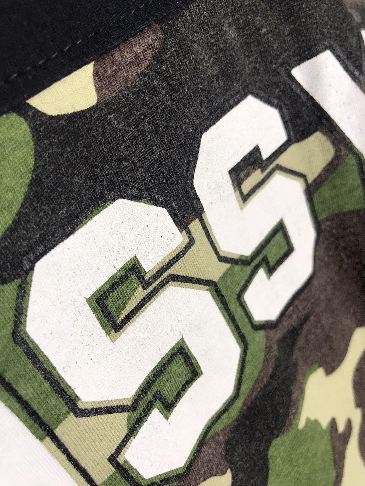 Stussy Stussy big logo 3/4 half sleeve camo shirt Size US S / EU 44-46 / 1 - 5 Thumbnail