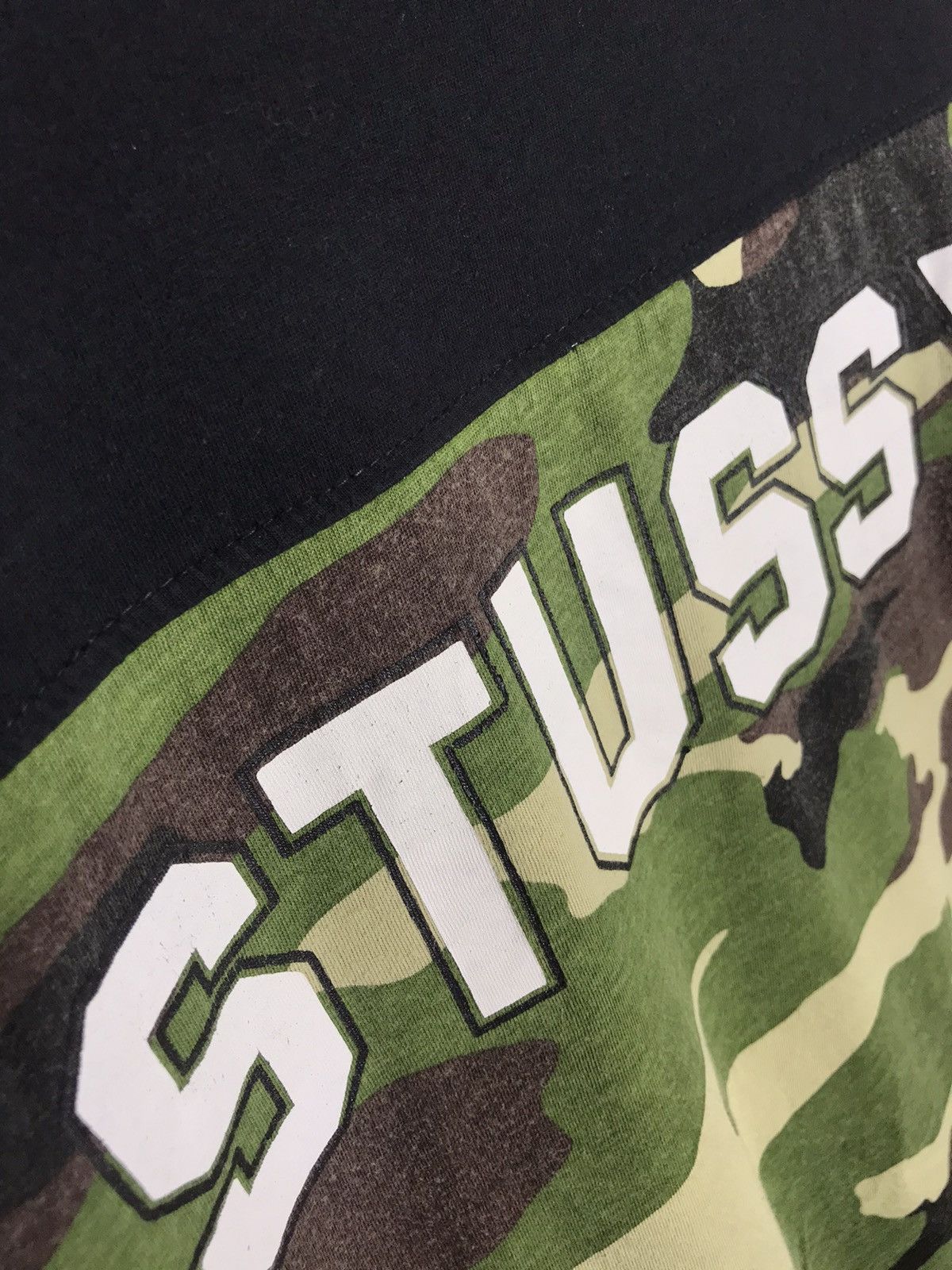 Stussy Stussy big logo 3/4 half sleeve camo shirt Size US S / EU 44-46 / 1 - 4 Thumbnail
