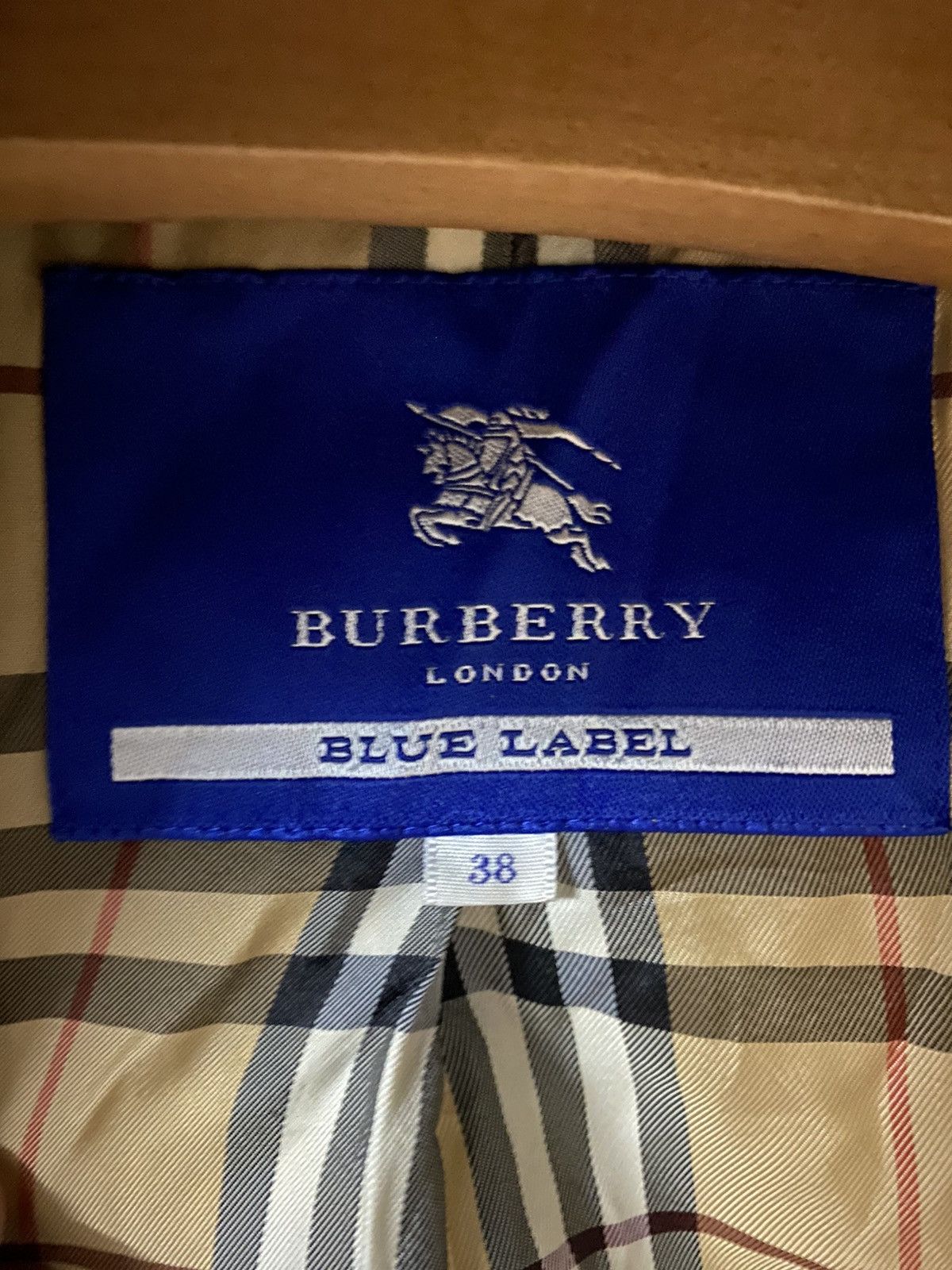 Burberry Burberry Blue Label Hooded Retro Style Jacket Size US S / EU 44-46 / 1 - 8 Thumbnail