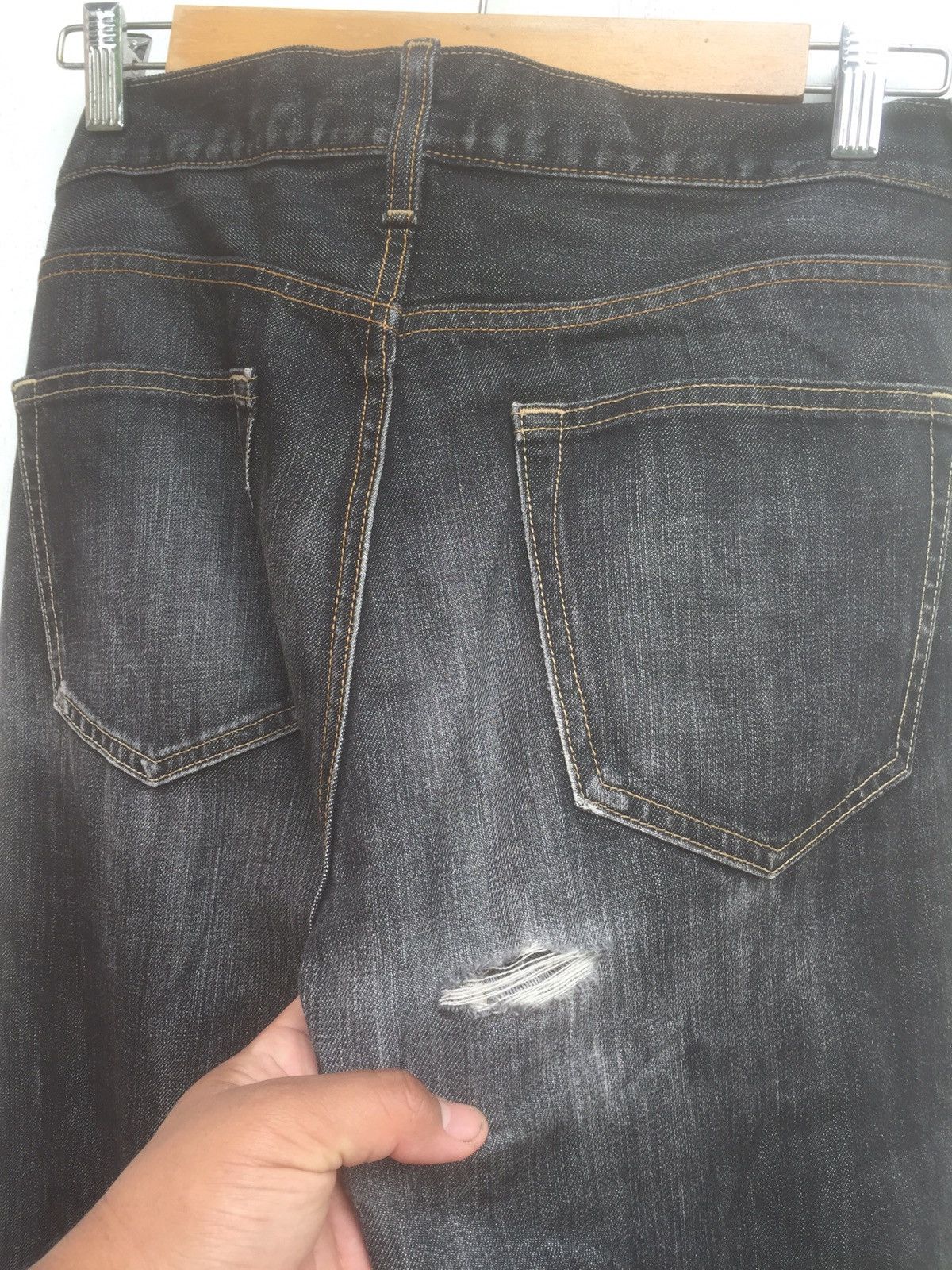 Japanese Brand × Uniqlo RARE UNIQLO DISTRESSED DENIM Size US 34 / EU 50 - 7 Thumbnail