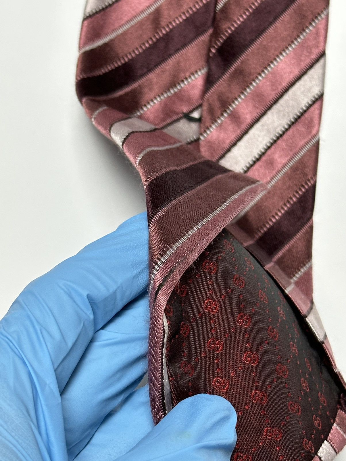 Gucci Vintage Gucci Silk Tie Size ONE SIZE - 14 Thumbnail