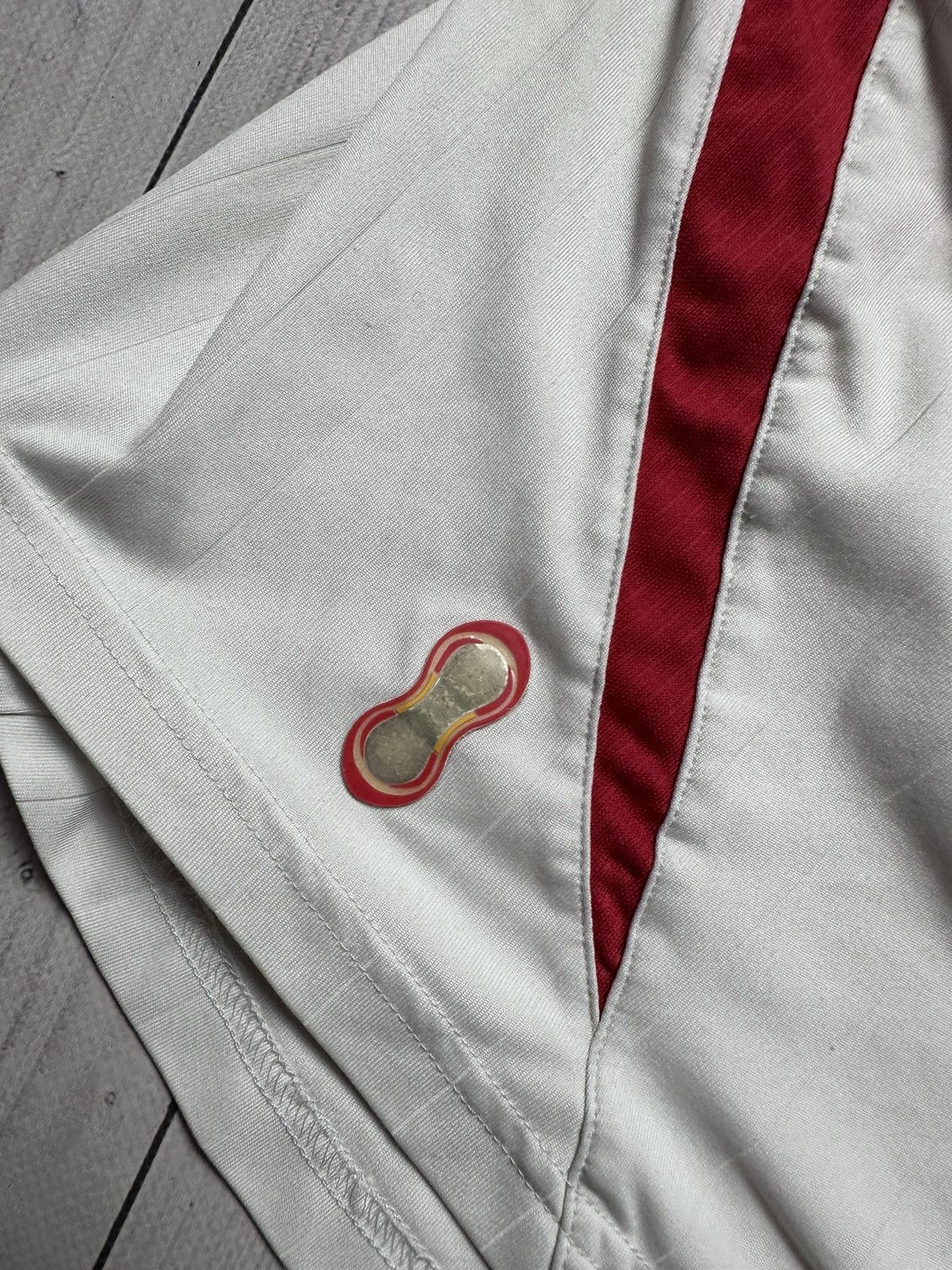 Adidas × Vintage Vintage adidas Spain soccer jersey size L Size US L / EU 52-54 / 3 - 3 Thumbnail