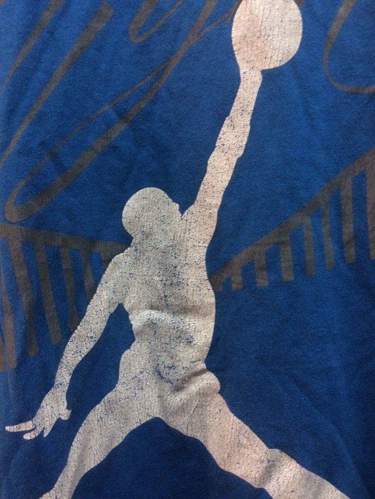 Japanese Brand × Vintage Urgent Sale!! Vintage Air Jordan Nice Tees Size US M / EU 48-50 / 2 - 4 Thumbnail