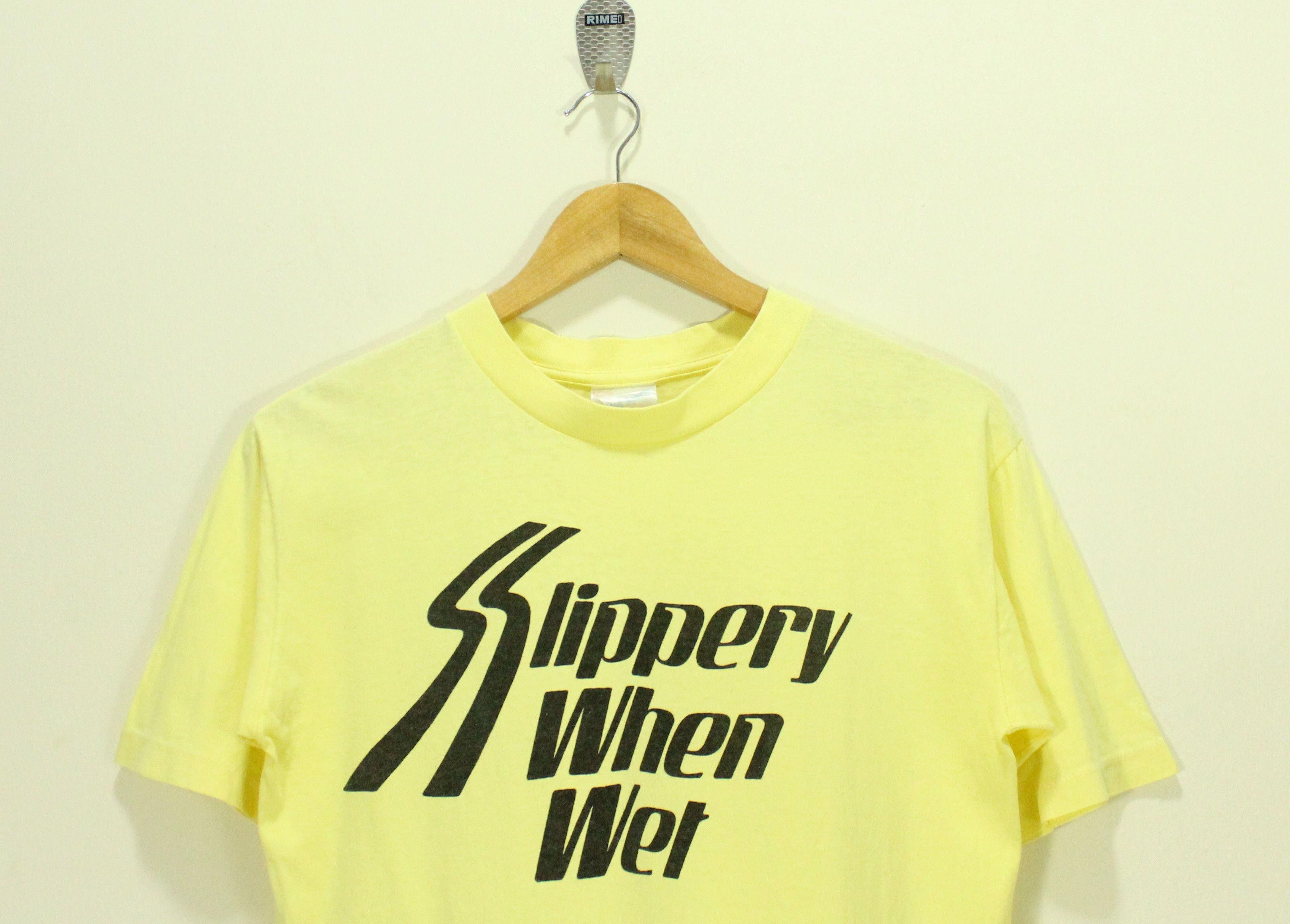 Vintage Vintage 90s SLIPPERY WHEN WET Shirt Bon Jovi Size US M / EU 48-50 / 2 - 2 Thumbnail