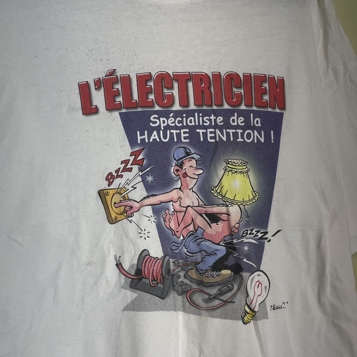 Vintage Vintage 90s Sun Faded Graphic Tee Punk Streetwear Relaxed XL Size US XL / EU 56 / 4 - 5 Thumbnail