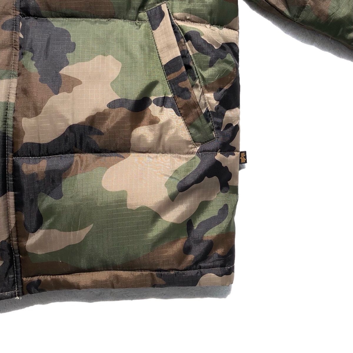 Alpha Industries Alpha Industries Camo Down Feather Puffer Jacket Size US M / EU 48-50 / 2 - 7 Thumbnail