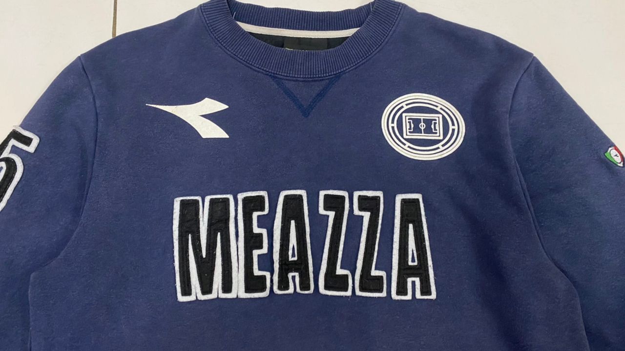 Diadora Distressed Diadora Meazza A.C Milan Sweatshirt Size US L / EU 52-54 / 3 - 2 Thumbnail