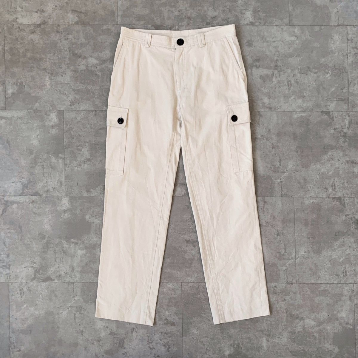 Burberry BURBERRY Cargo Pants Trousers Beige Cotton Army 32 Size US 32 / EU 48 - 2 Thumbnail