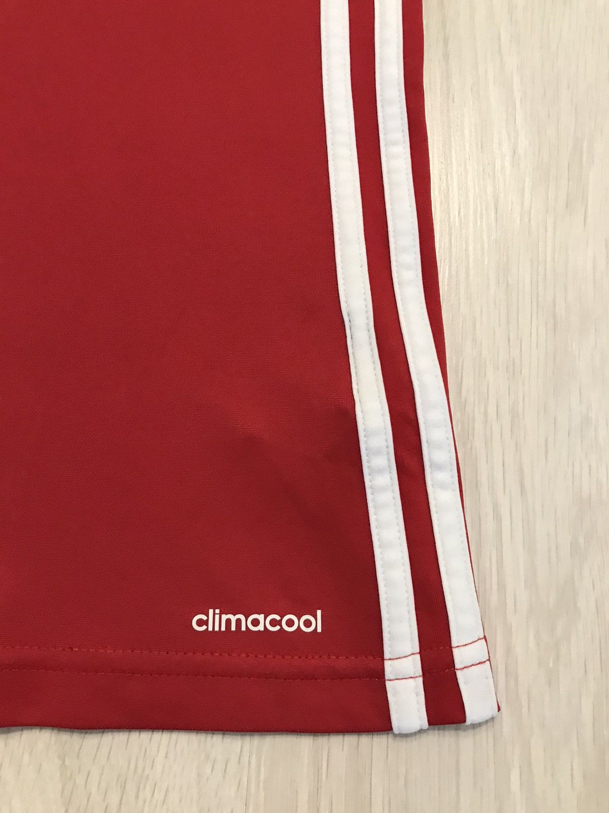 Adidas Adidas Manchester United Soccer Jersey M Size RED Chevrolet Size US M / EU 48-50 / 2 - 6 Thumbnail