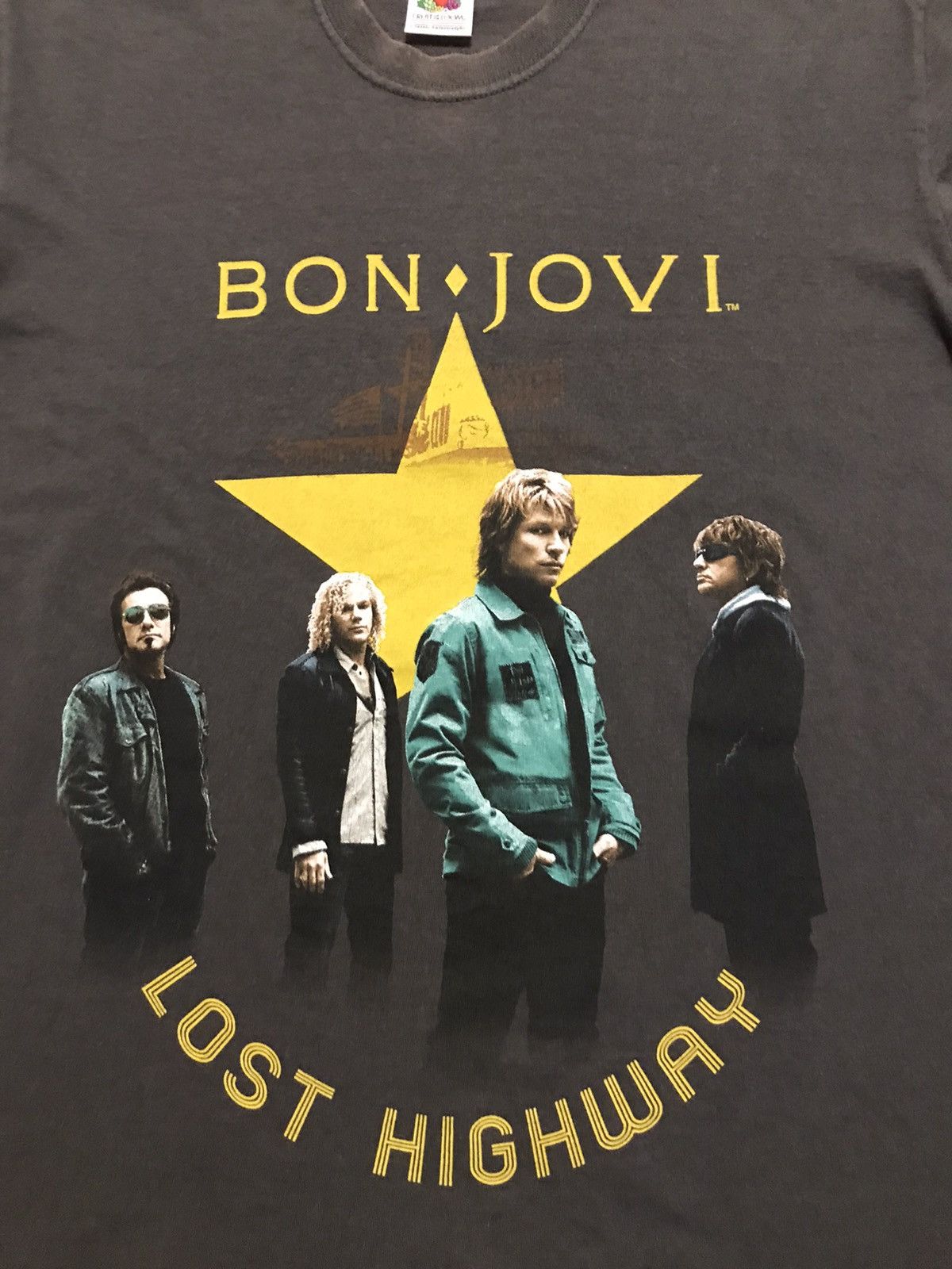 Band Tees Mens Vintage T Shirt Bon Jovi 2007 Tour Size Size US S / EU 44-46 / 1 - 2 Thumbnail