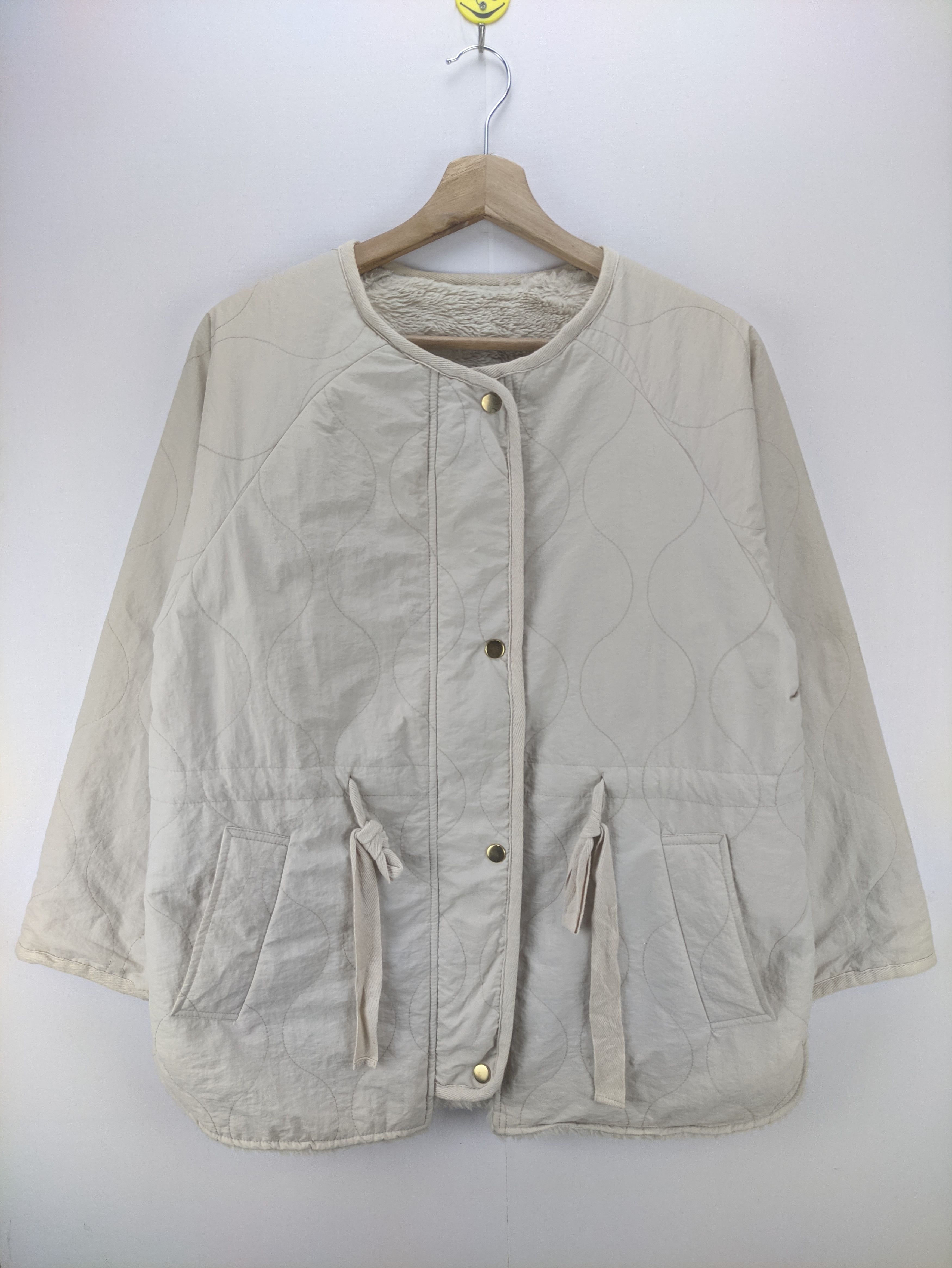 Japanese Brand Steals🔥Quilted Jacket Sherpa Reversible by Flower Size M / US 6-8 / IT 42-44 - 1 Thumbnail
