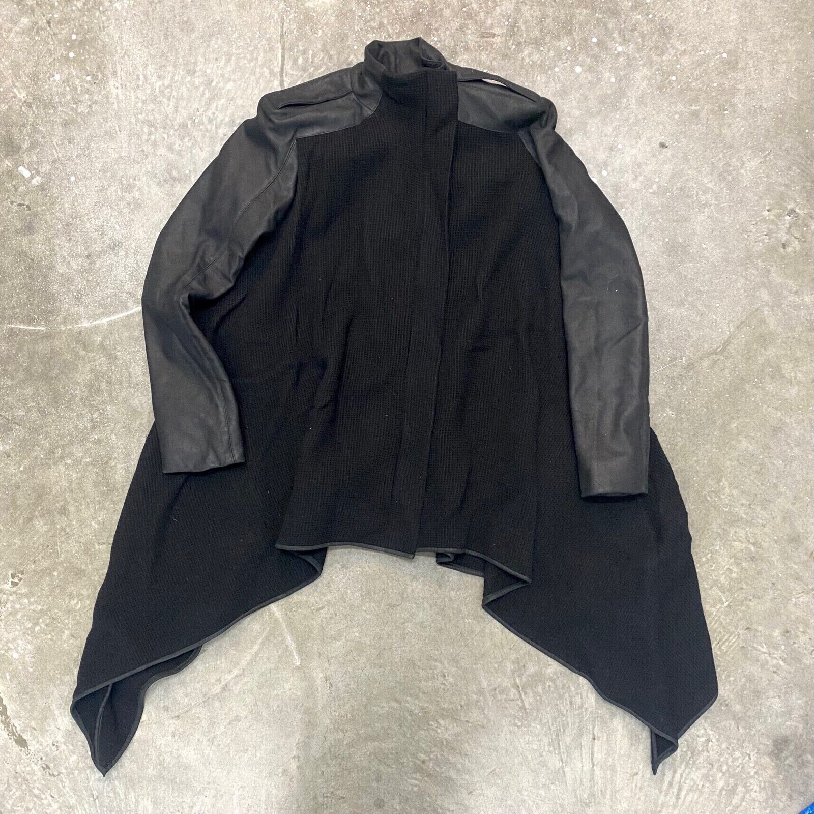 Designer × Gareth Pugh Gareth Pugh Olmar & Mirta Longline Zipper Leather Jacket Size S / US 4 / IT 40 - 3 Thumbnail
