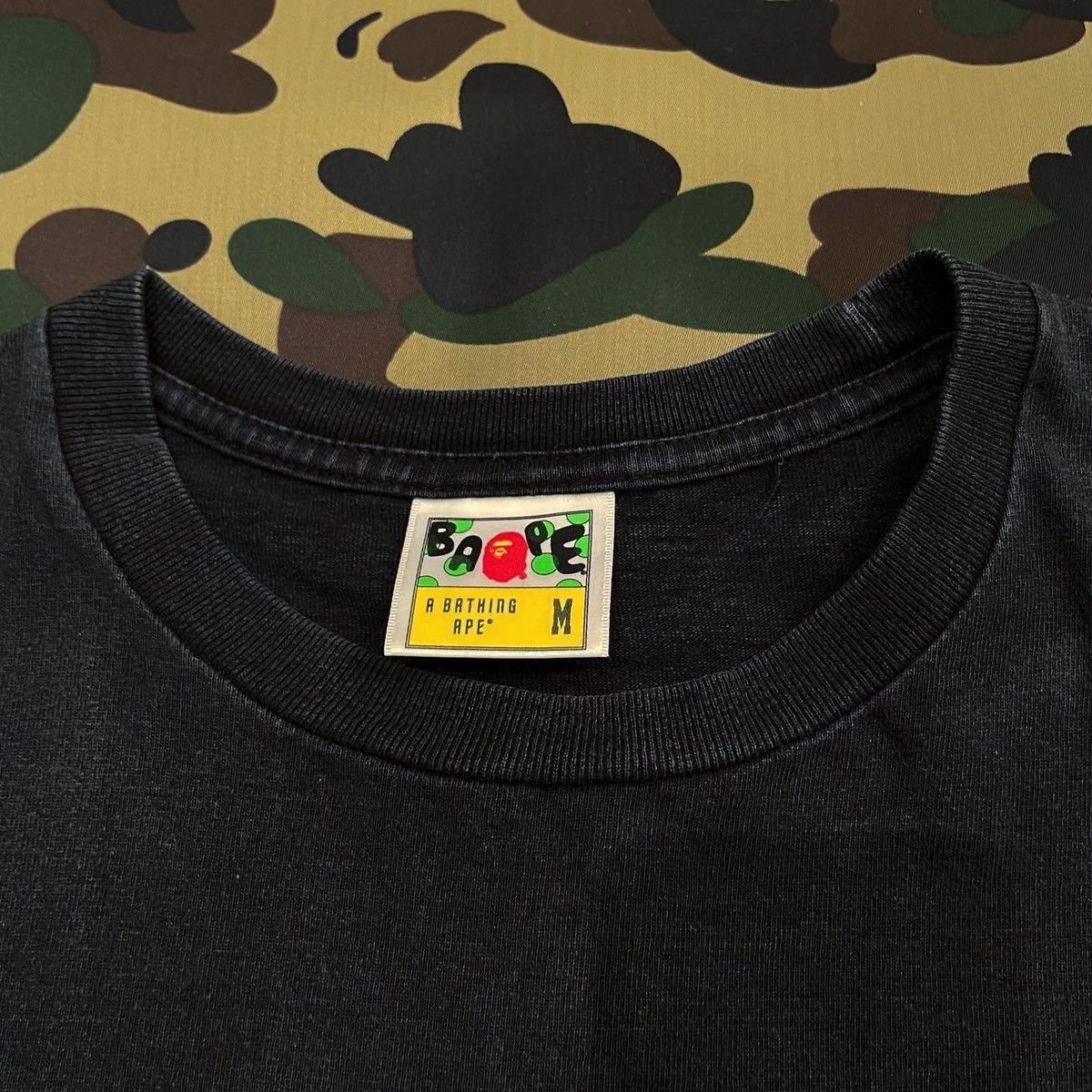 Bape Bape Pirate Store Crossbones Tee Size US M / EU 48-50 / 2 - 5 Thumbnail