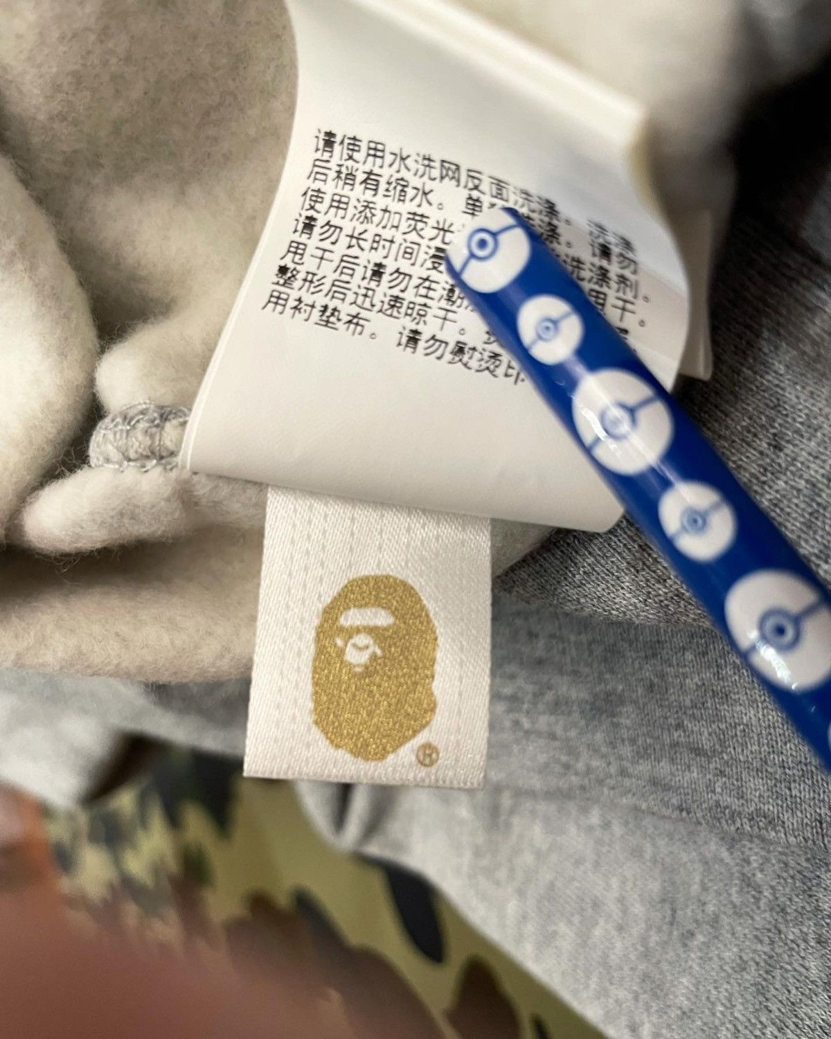 Bape Bape Pirate Store Crossbones Pullover Hoodie Size US L / EU 52-54 / 3 - 9 Thumbnail