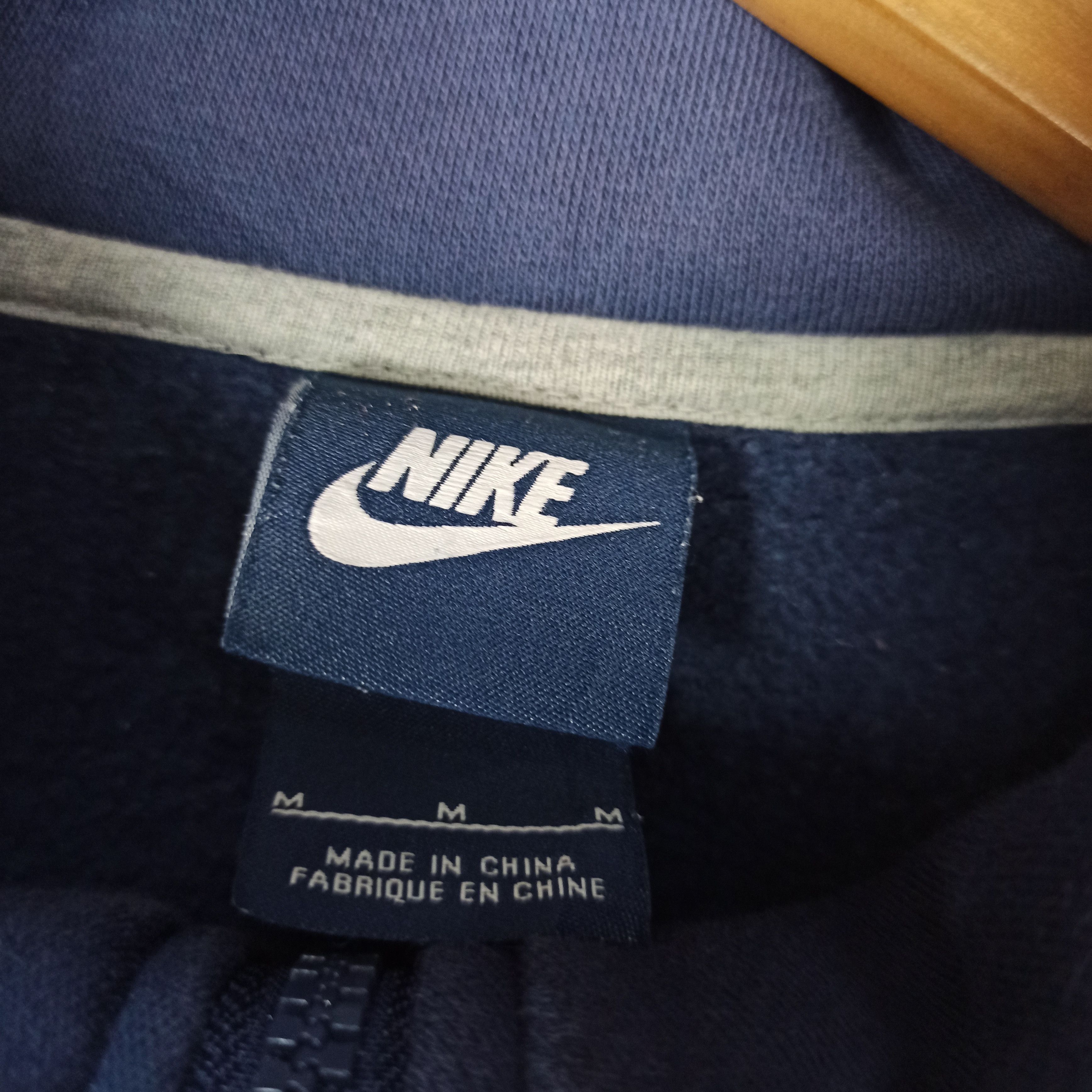 Nike Rare Nike Sweater Hoodie Puffer Blue Colour Size US M / EU 48-50 / 2 - 6 Thumbnail