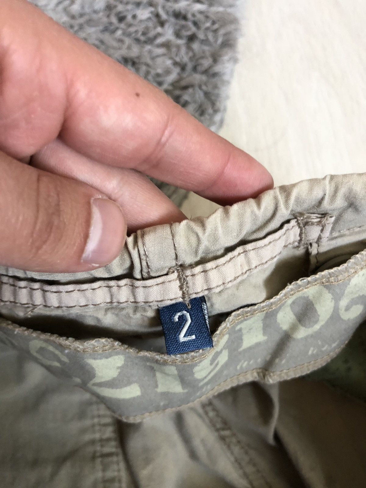 20471120 × Japanese Brand Vintage Y2K Distressed Camo Japanese Baggy Parachute Pants Size US 34 / EU 50 - 11 Thumbnail