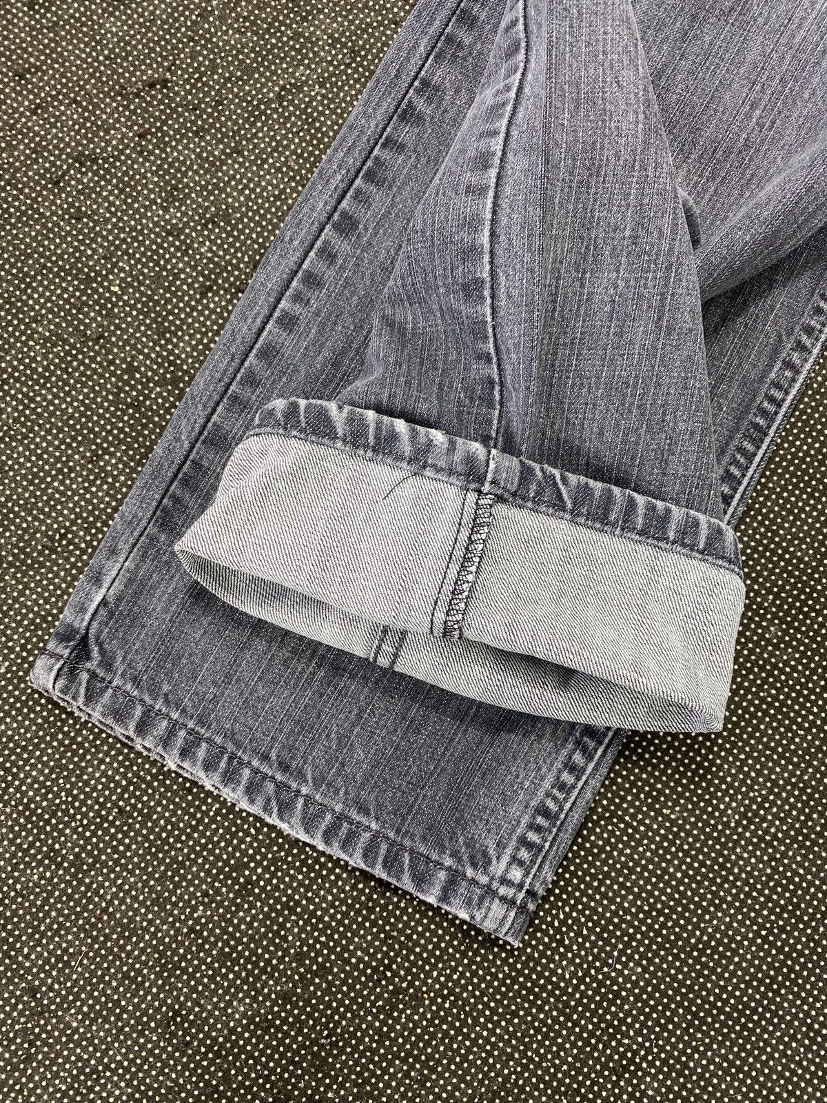 Jean × Levi's × Vintage VINTAGE LEVIS 514 FADED GREY JEANS-J401 Size US 35 - 9 Thumbnail
