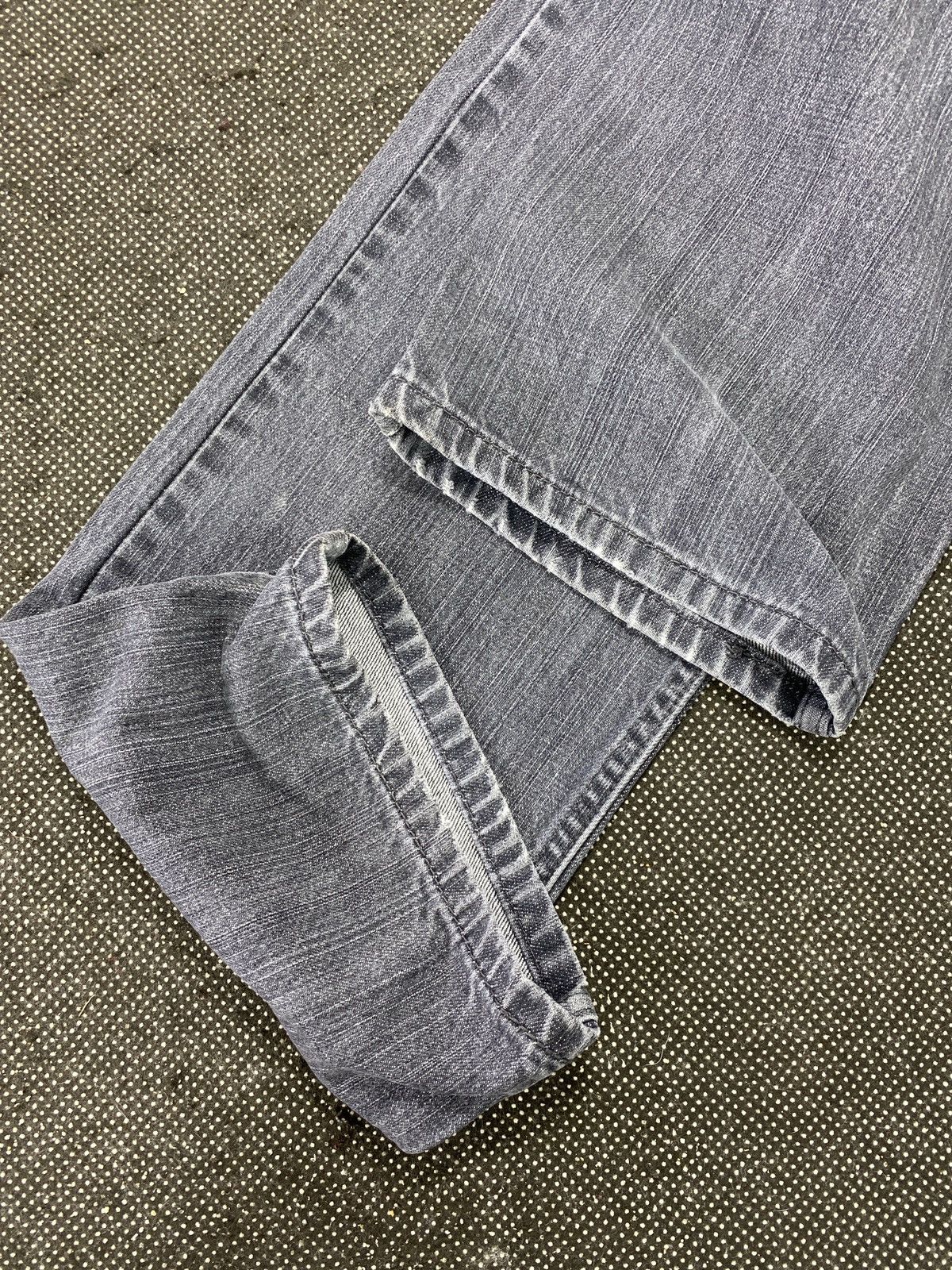 Jean × Levi's × Vintage VINTAGE LEVIS 514 FADED GREY JEANS-J401 Size US 35 - 10 Thumbnail